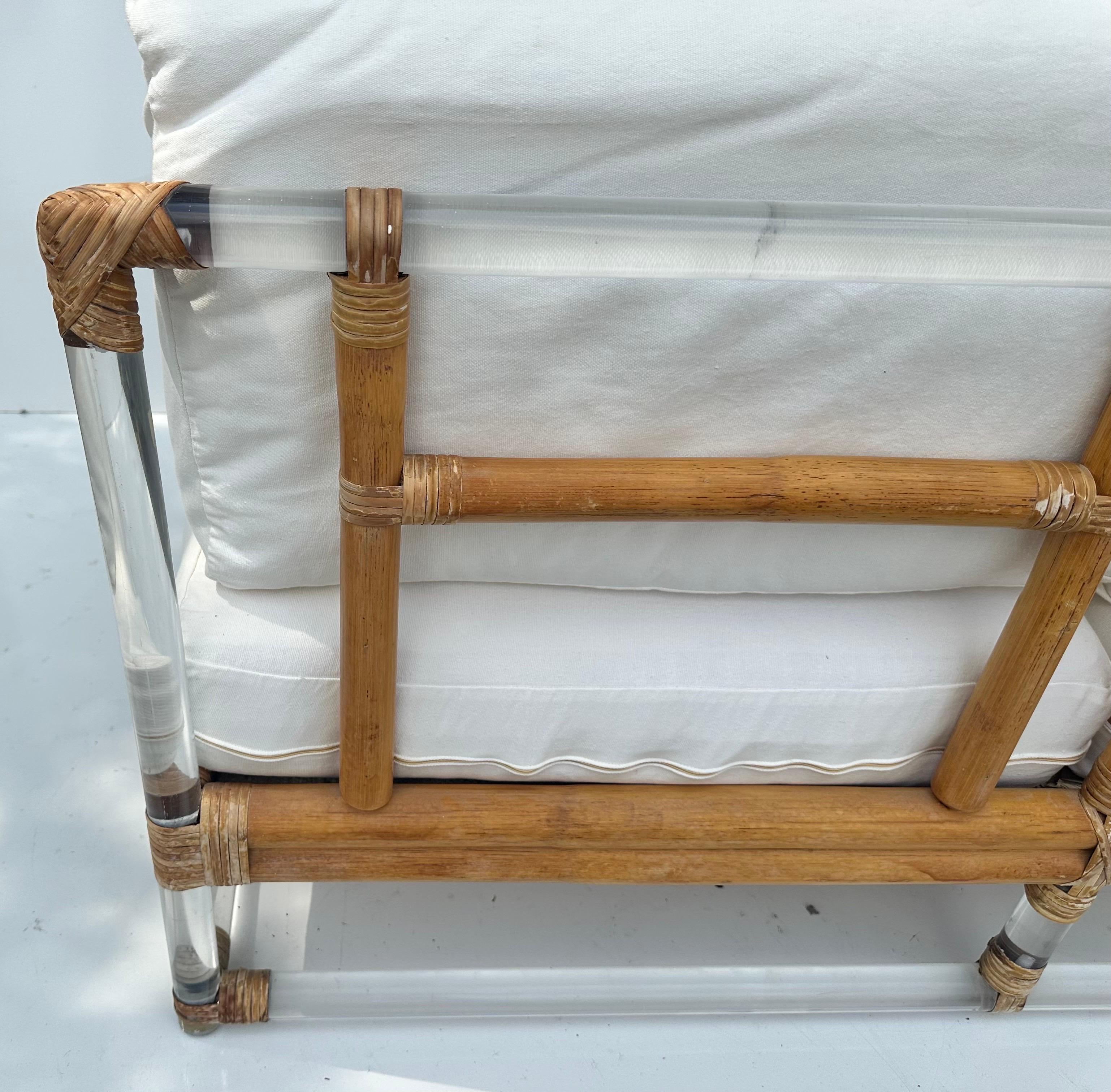 Canapé McGuire en bambou et Lucite en vente 6