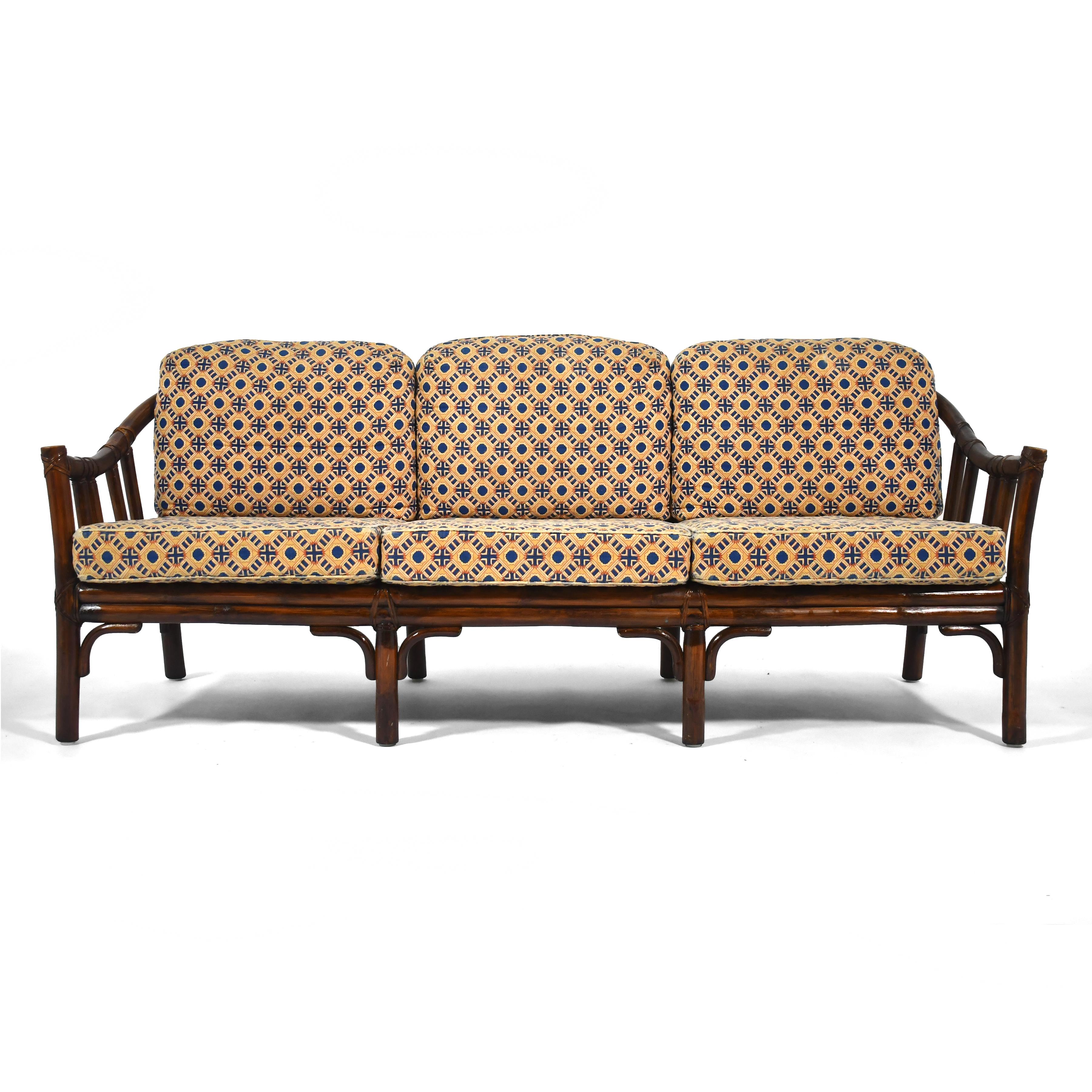 McGuire C-1 Dreisitzer-Sofa aus Rattan (Organische Moderne) im Angebot