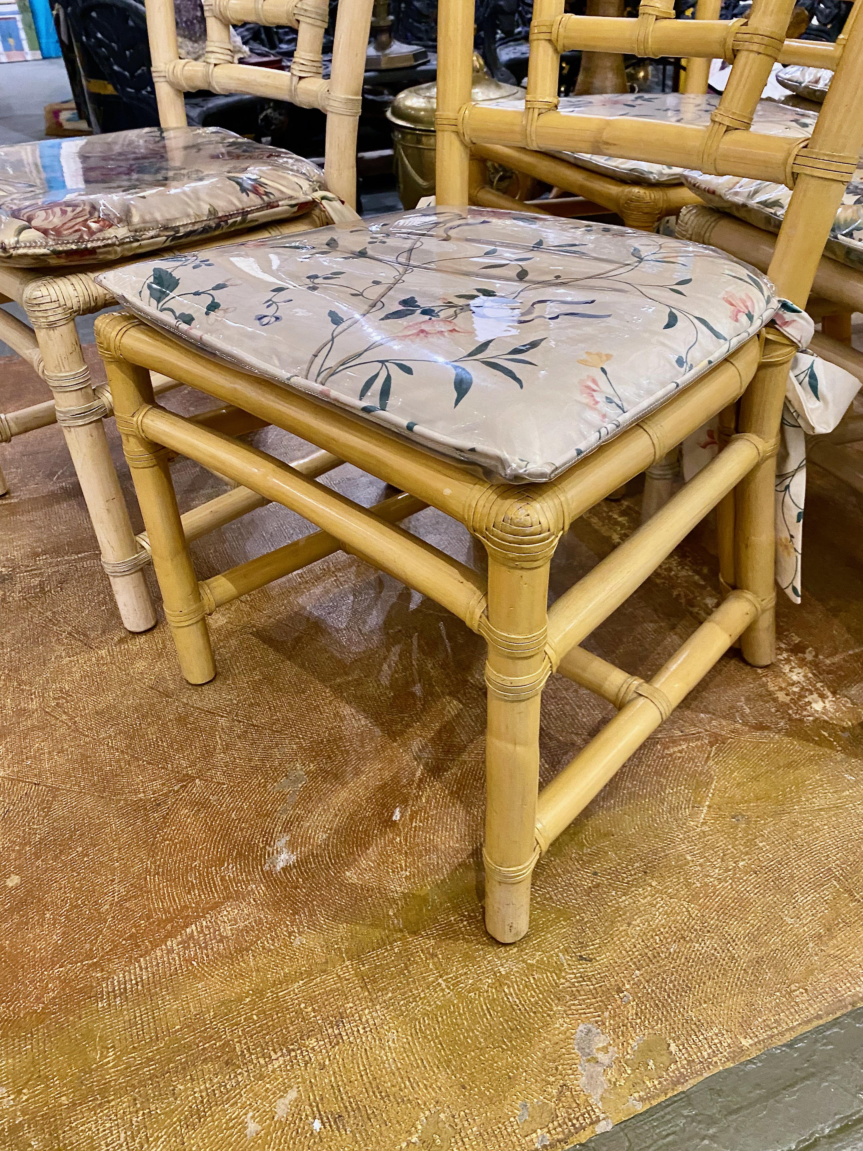 Sillas de comedor McGuire, 2 juegos de 2 (variación de acabado entre los pares) Cuero en venta
