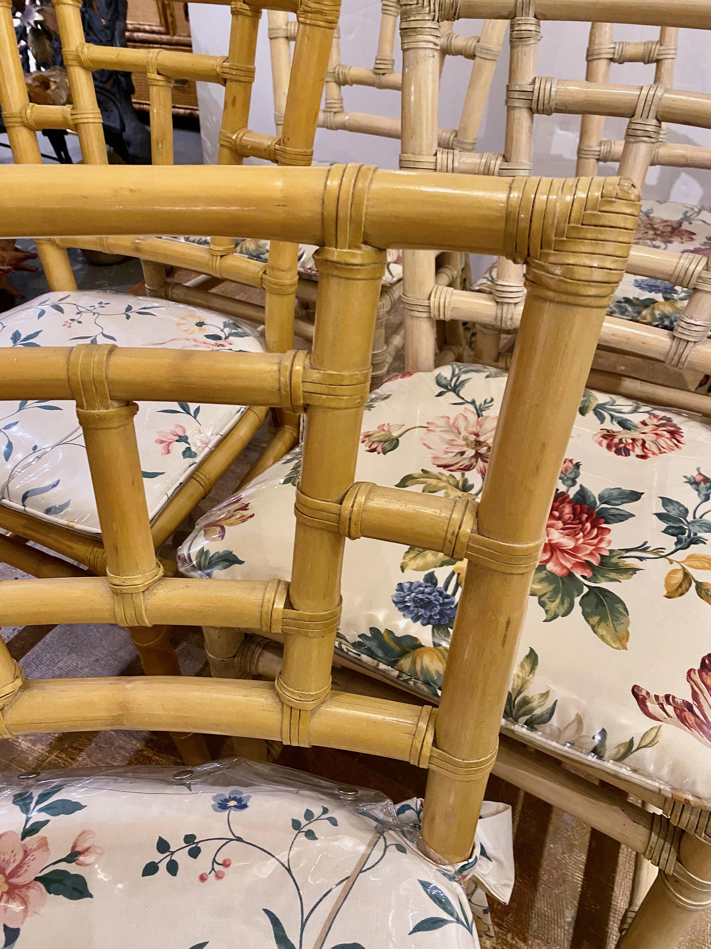 Sillas de comedor McGuire, 2 juegos de 2 (variación de acabado entre los pares) en venta 1
