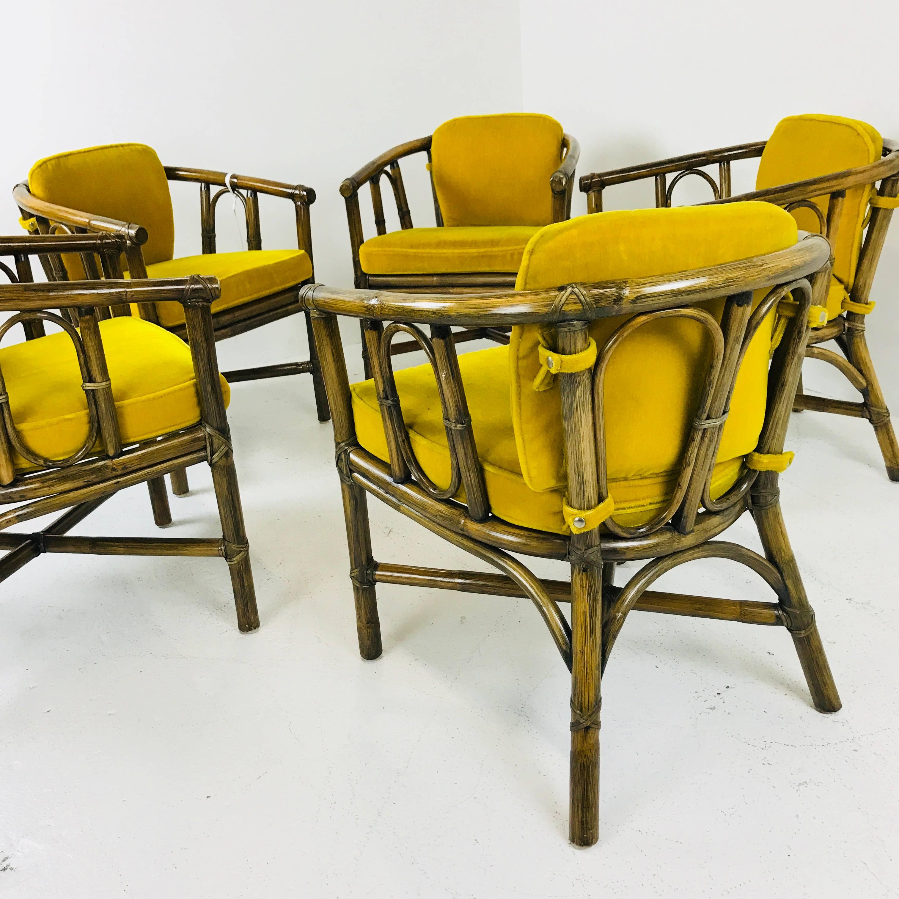 20th Century McGuire Dining Set with Five Chairs and Round Table