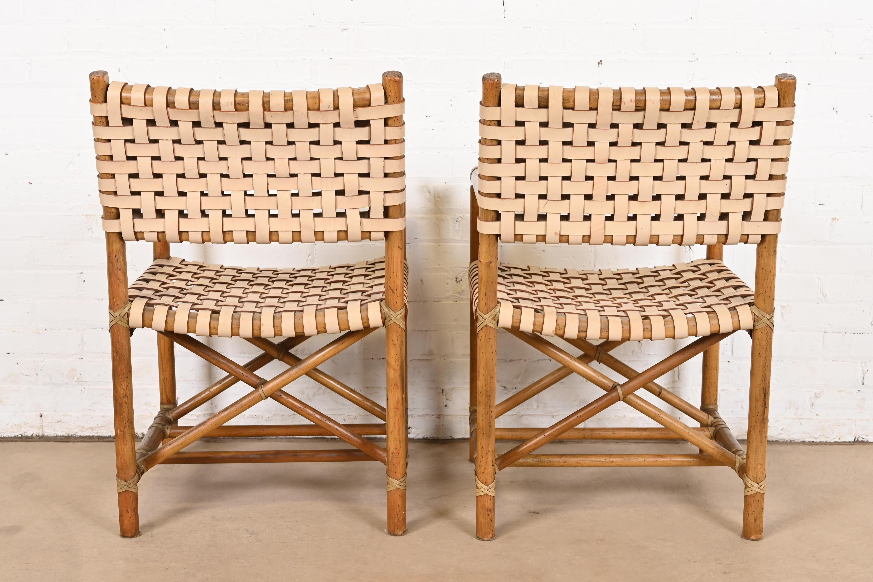 Sillones McGuire Hollywood Regency Organic Modern de bambú y piel tejida en venta 5