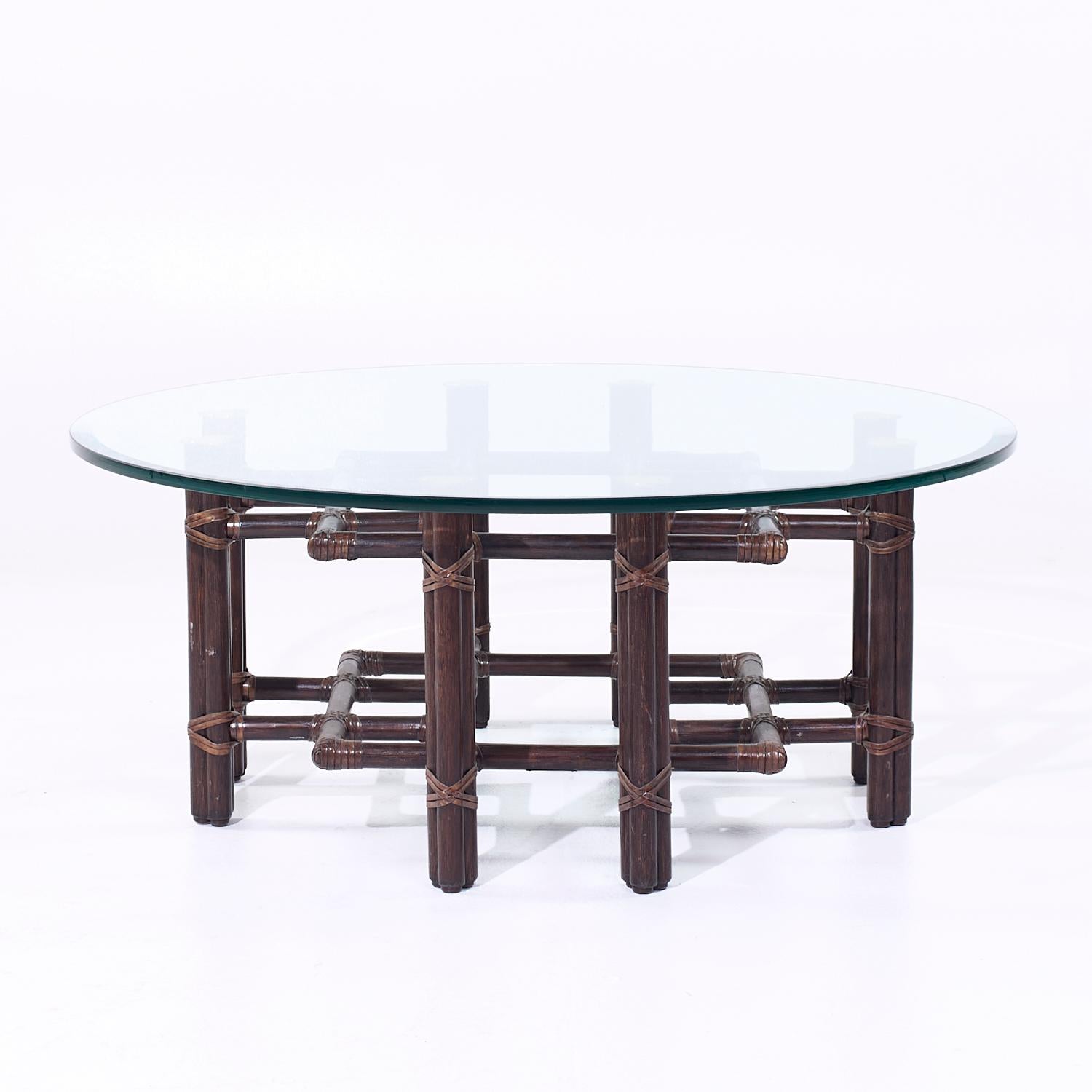 Américain McGuire Mid Century Rattan and Brass Coffee Table en vente