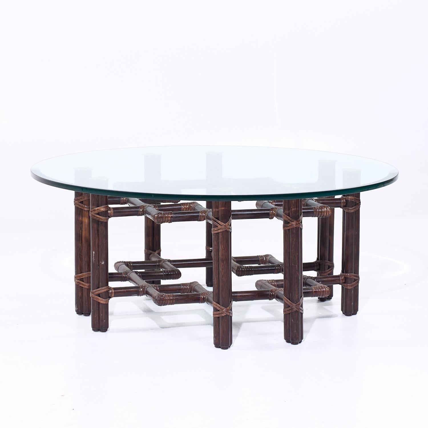 McGuire Mid Century Rattan and Brass Coffee Table Bon état - En vente à Countryside, IL