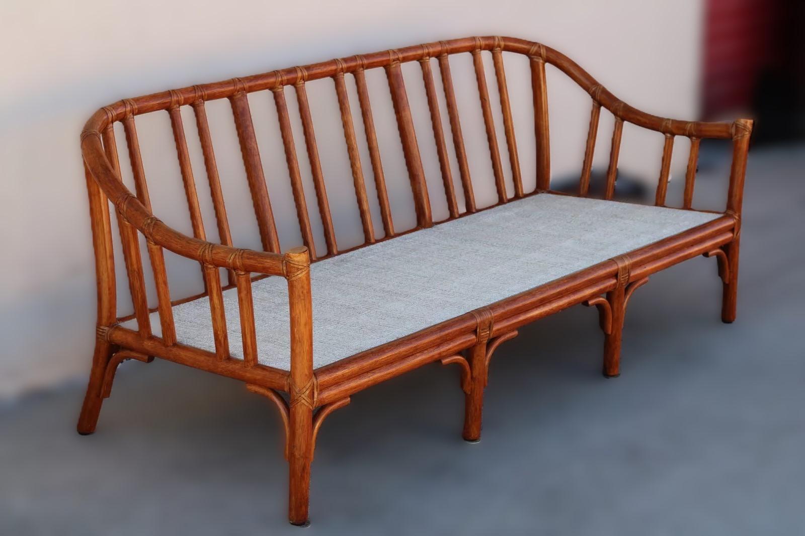 Sofá moderno de ratán de bambú ecológico McGuire en venta 11