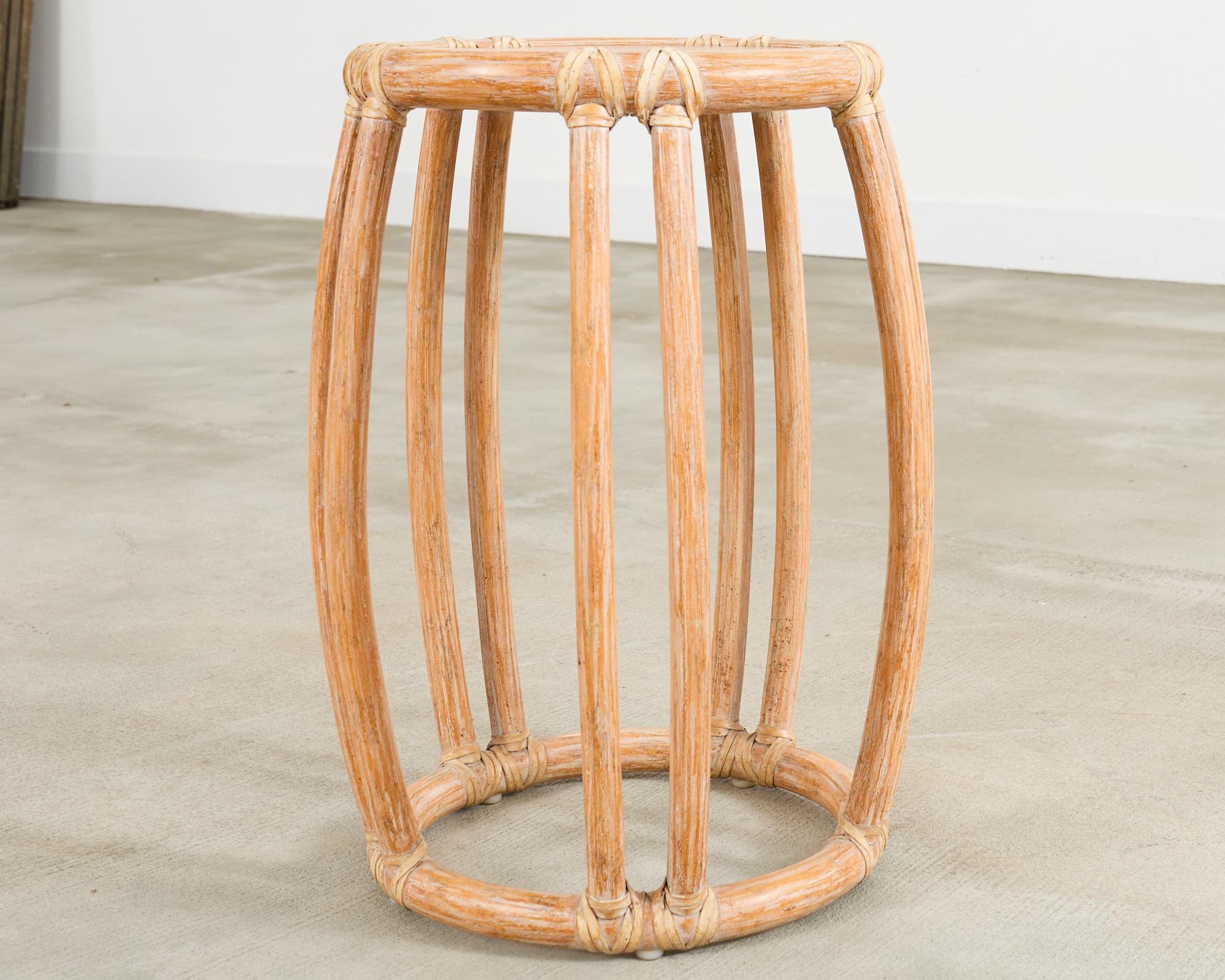 The Modern Modernity Drum Drink Table en rotin cérusé en vente 2