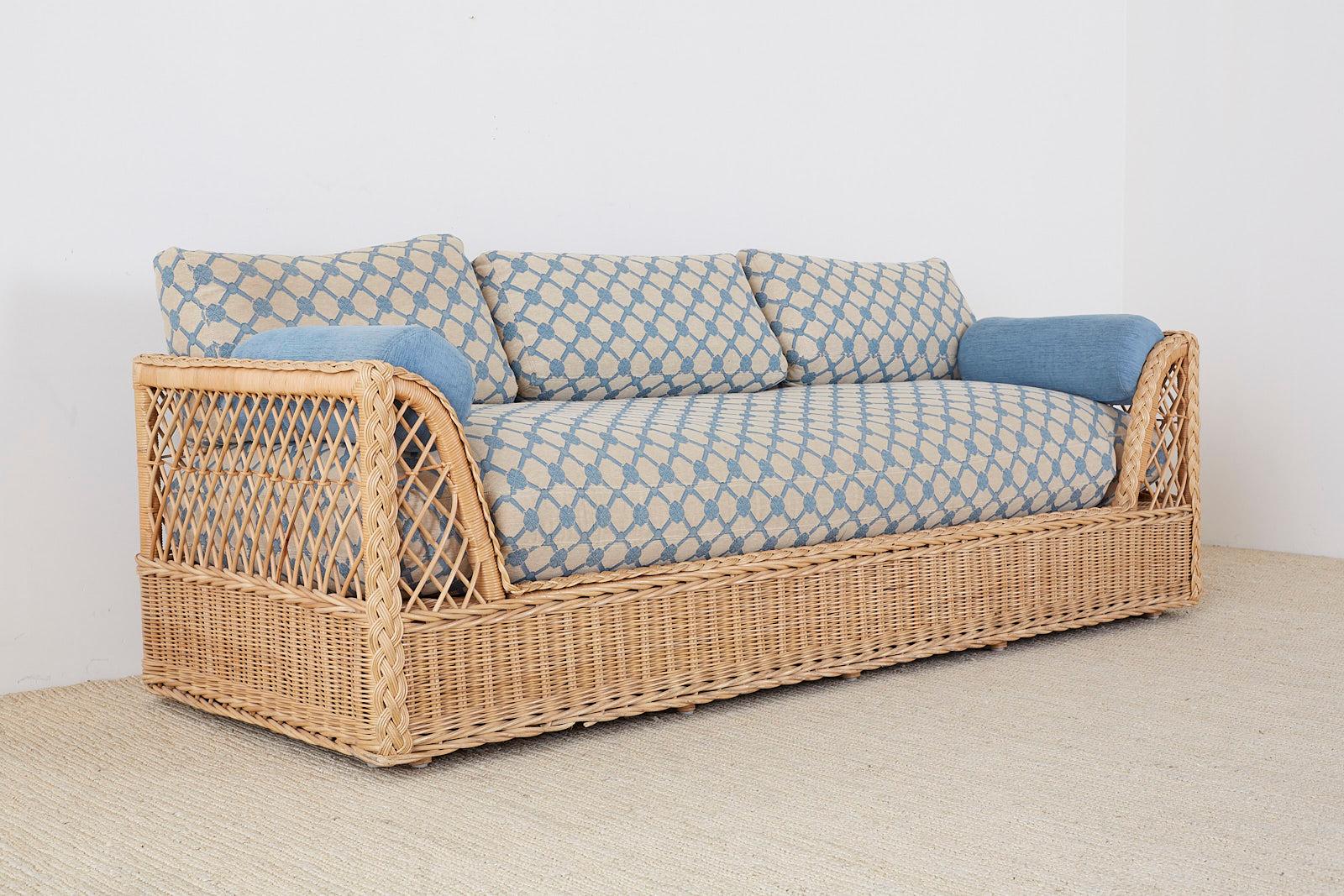 wicker day bed