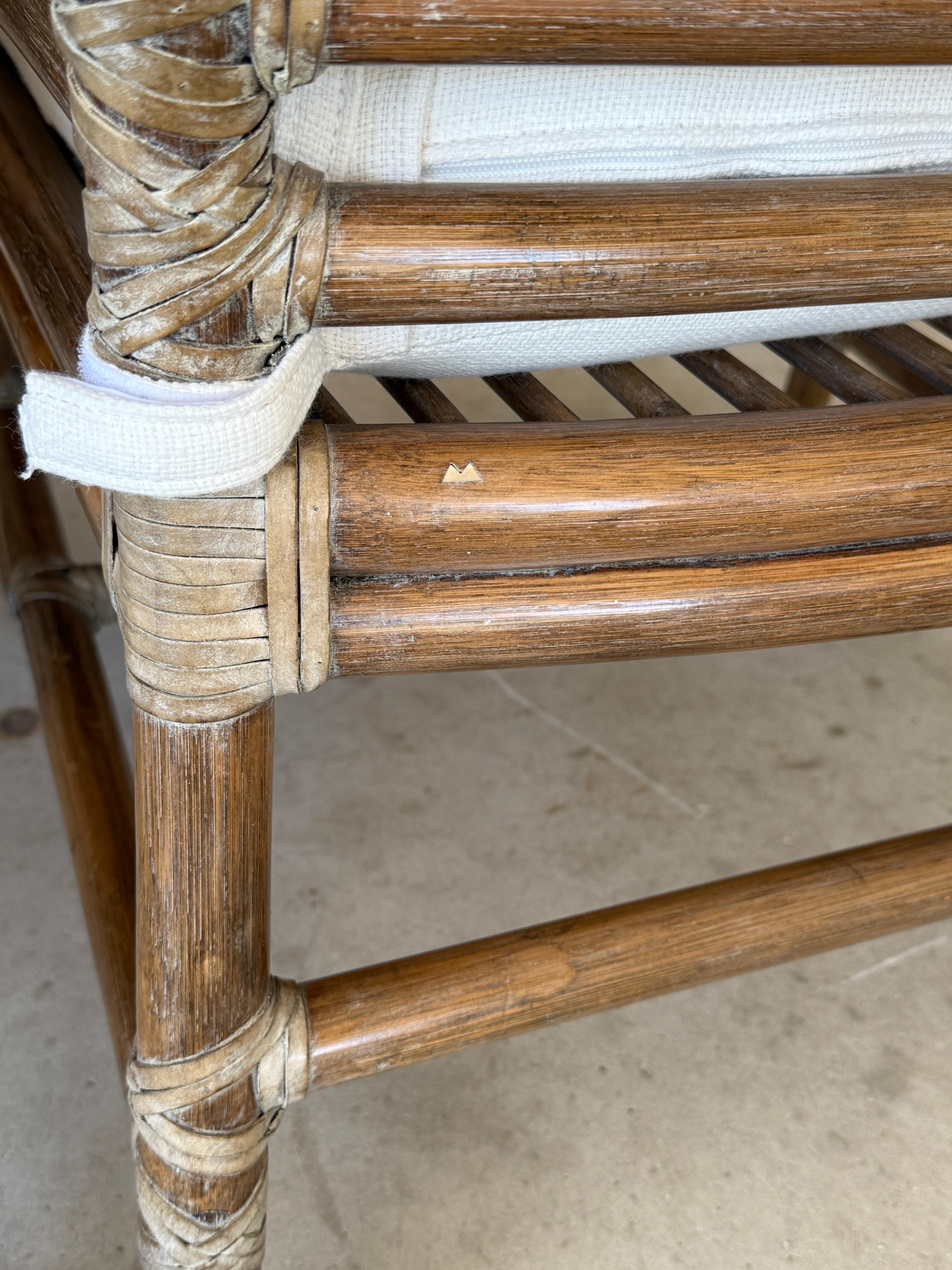 McGuire - Sedie da salotto imbottite su misura in rattan organico moderno - Coppia in vendita 4