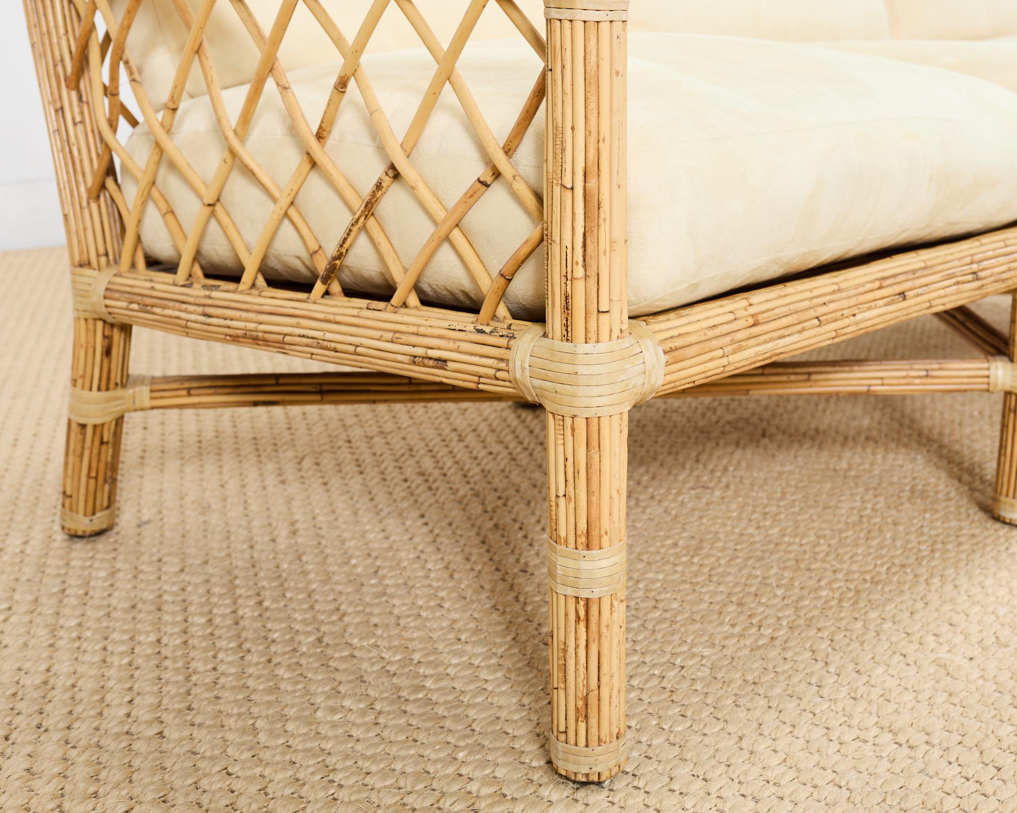 McGuire Sofá Settee de ratán moderno orgánico de caña de lápiz en venta 1