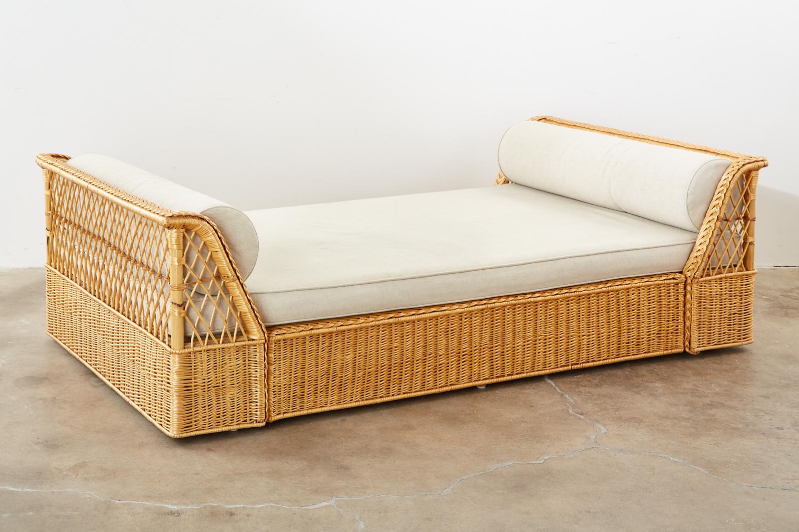 rattan daybed with trundle