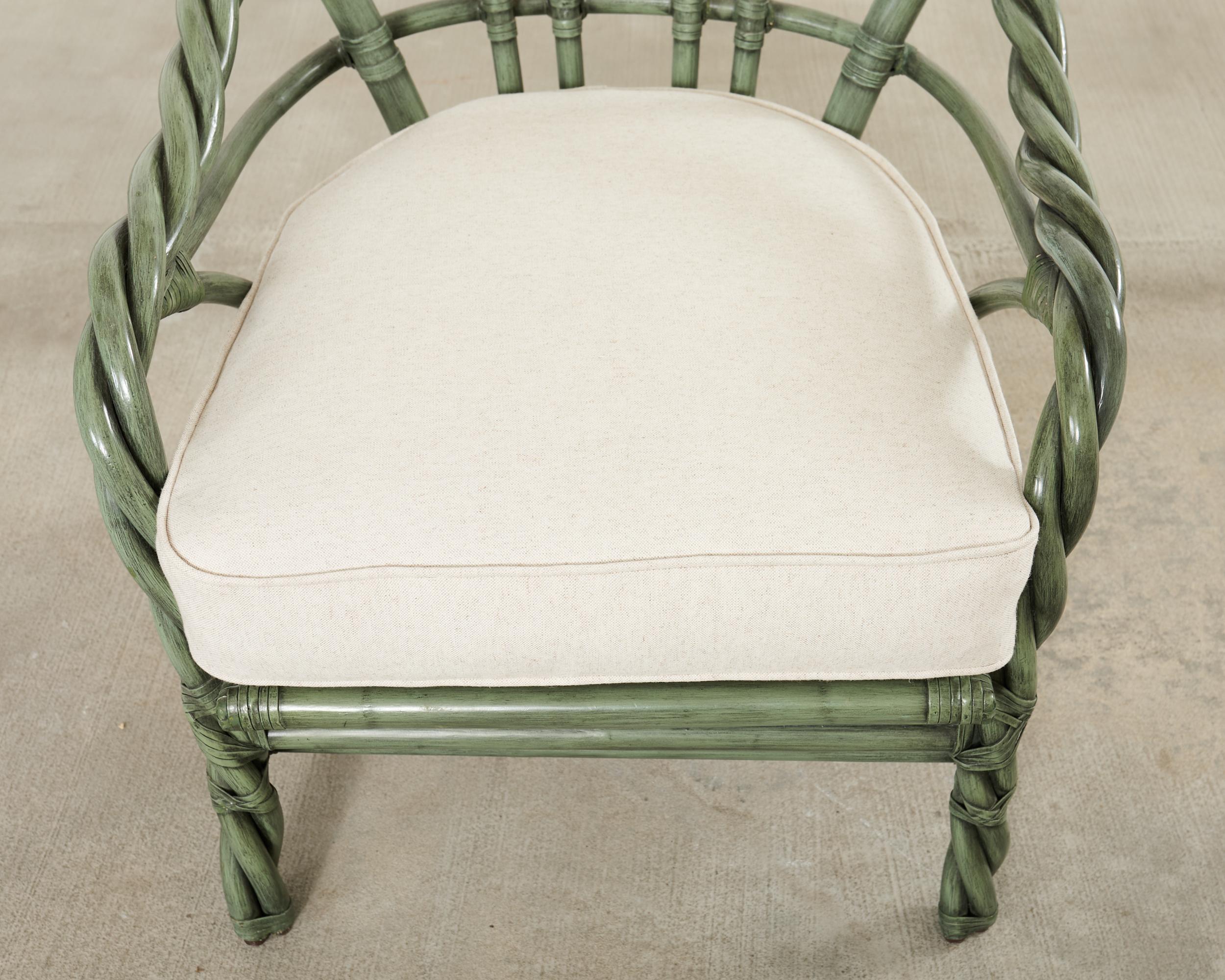 McGuire Organic Modern Twisted Rattan Lounge Chair in vendita 3