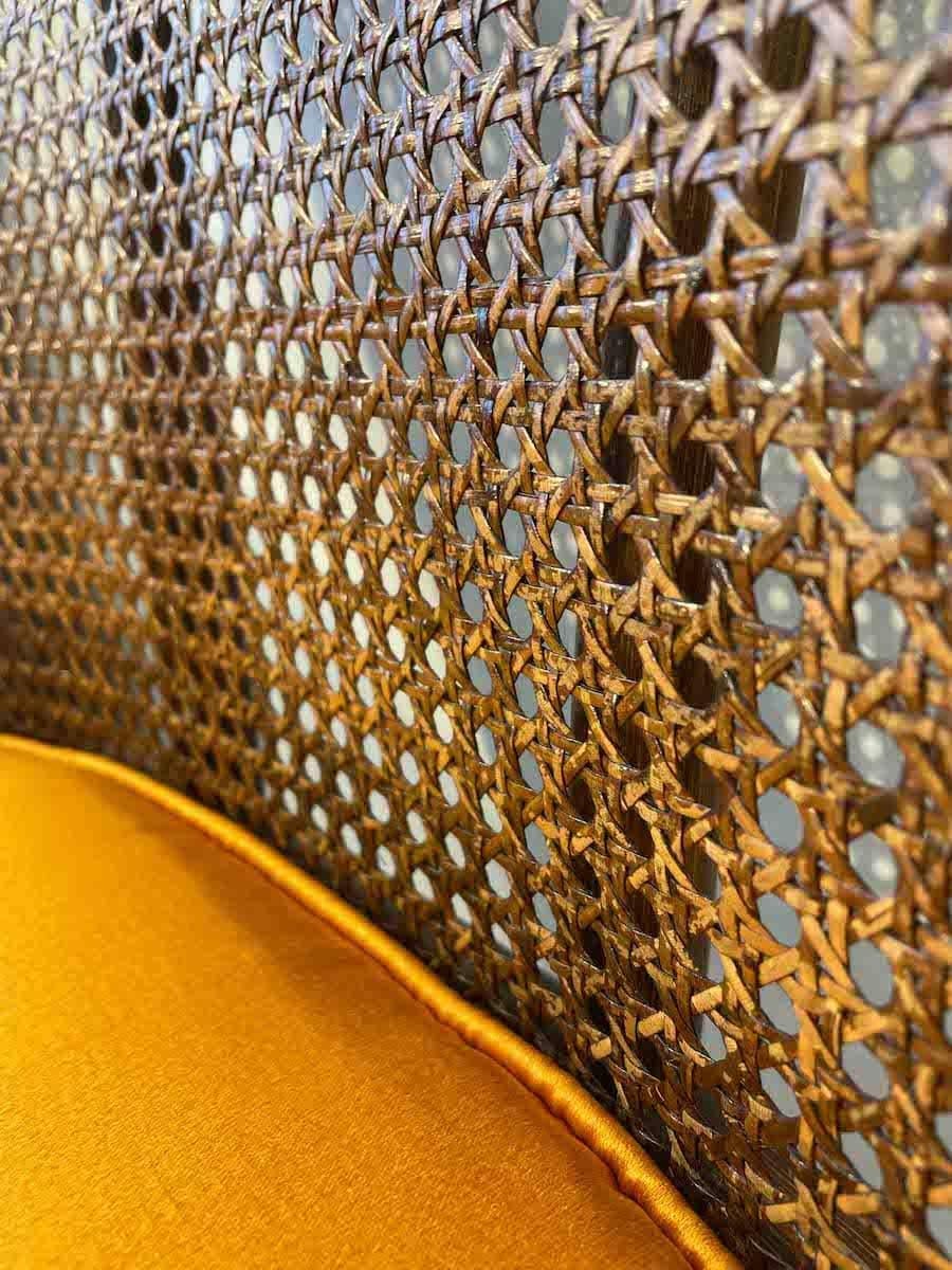 McGuire, Set di 4 poltrone in rattan e bambù con cuscini arancioni in vendita 6