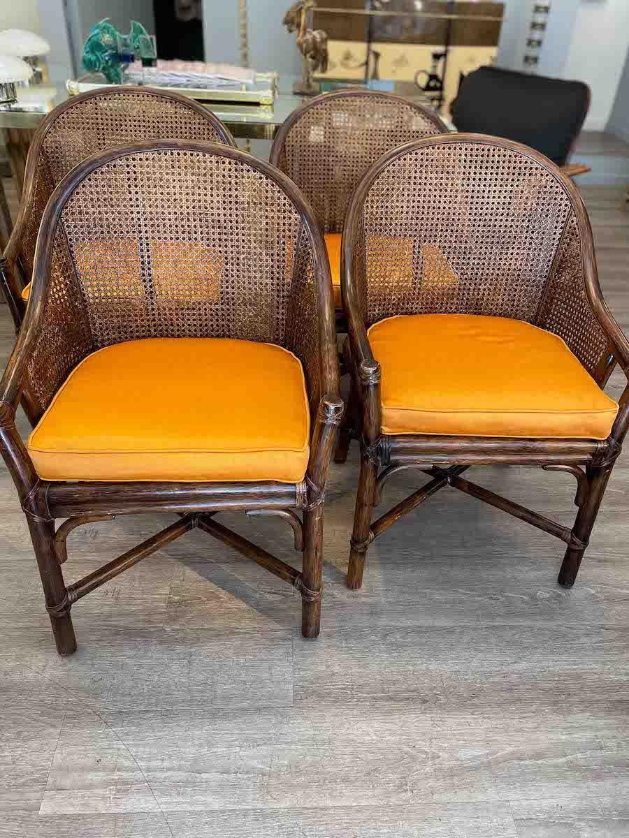 McGuire, Set di 4 poltrone in rattan e bambù con cuscini arancioni in vendita 8