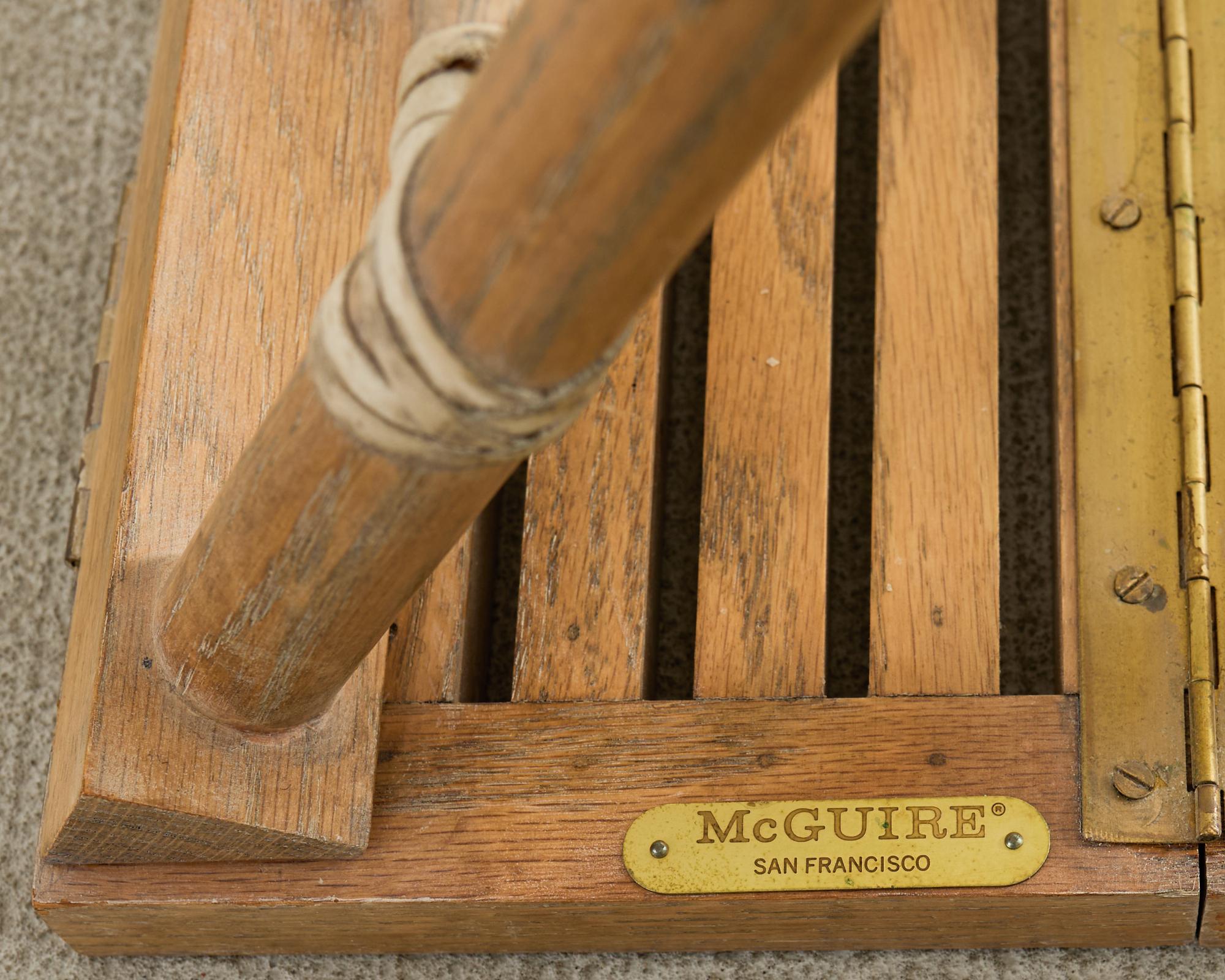 Table à boire pliante McGuire en rotin Oak Oak Campaigner Style en vente 2