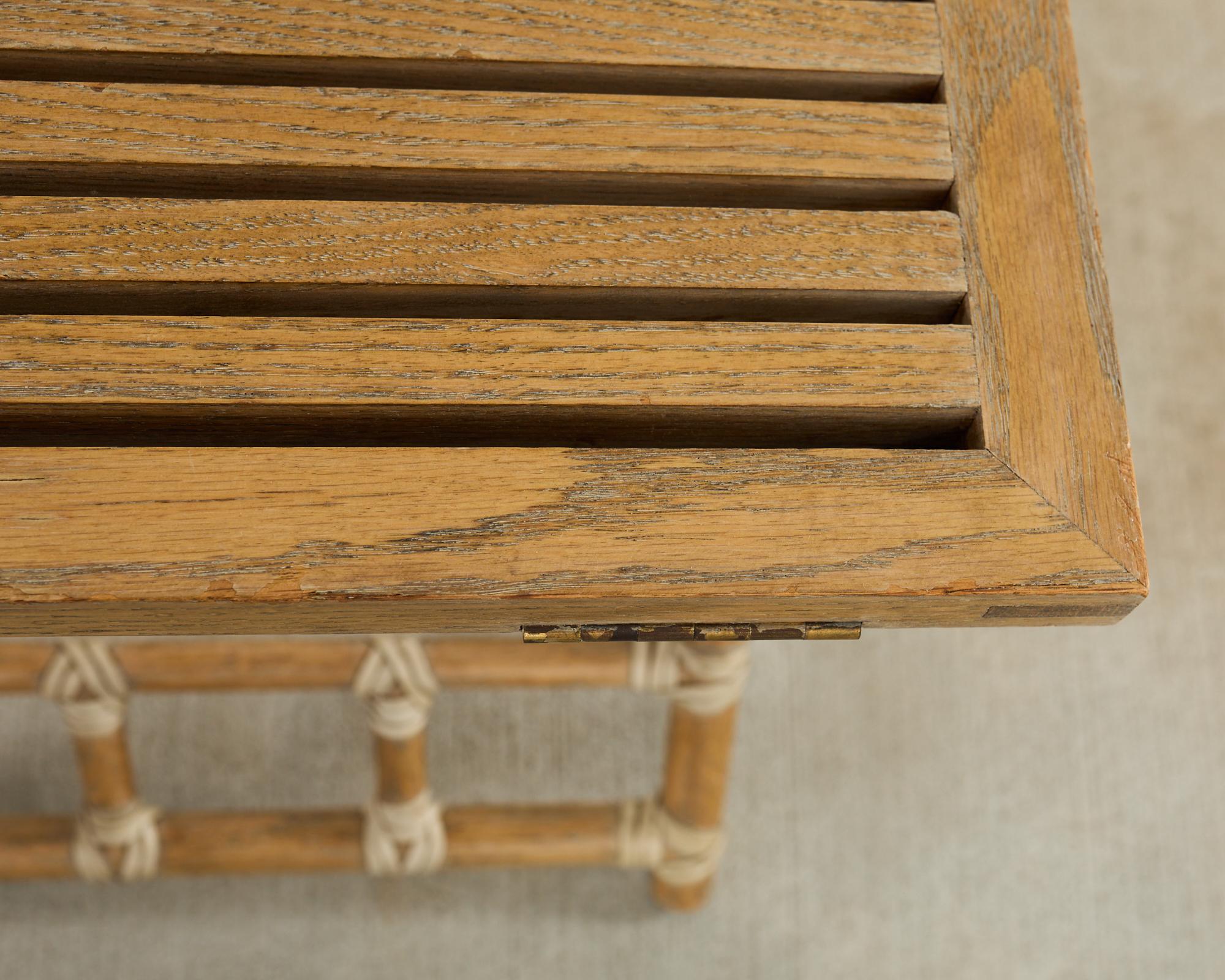 Table à boire pliante McGuire en rotin Oak Oak Campaigner Style en vente 1
