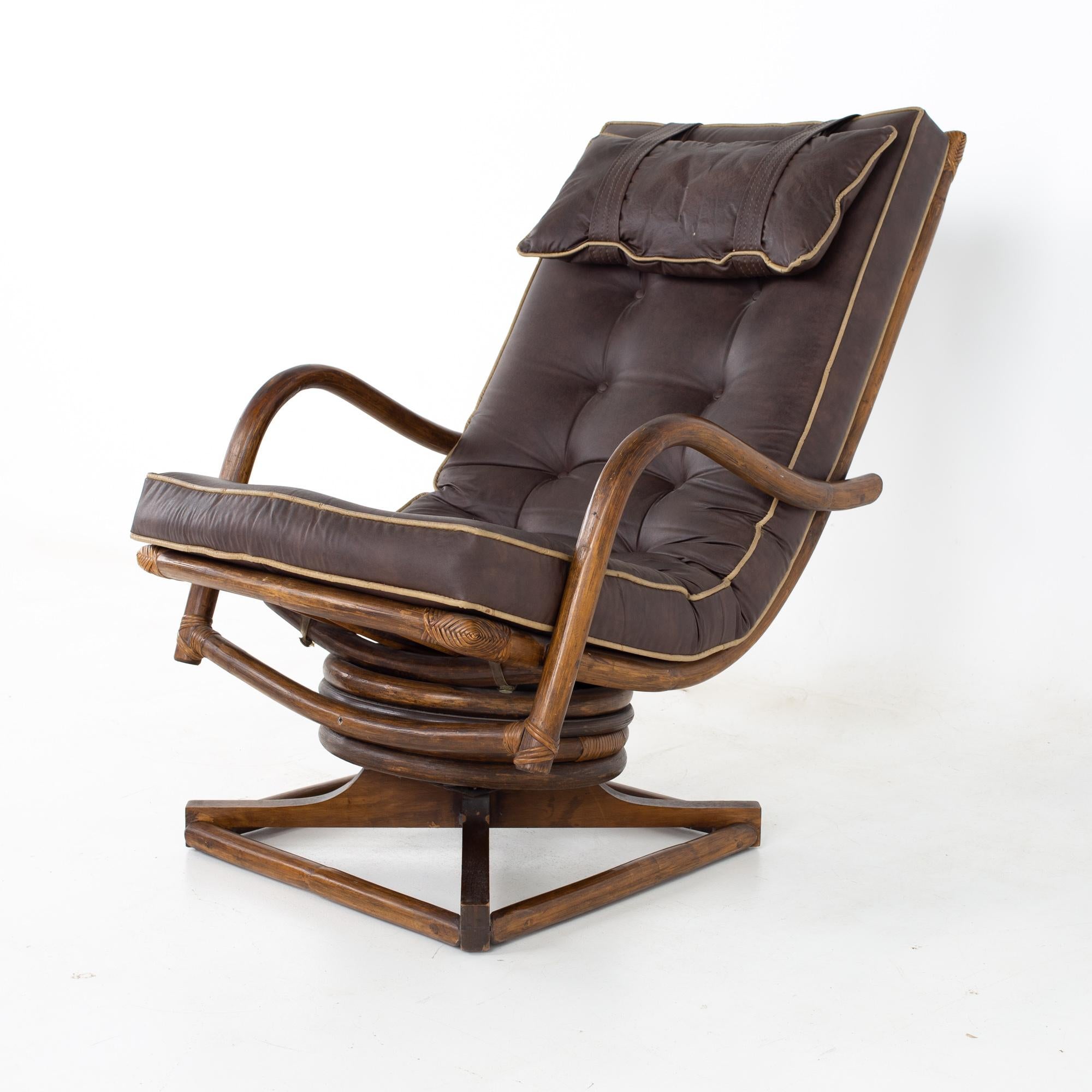 Mcguire Style Mid Century Bamboo Reclining Swivel Lounge Chair and Ottoman In Good Condition In Countryside, IL