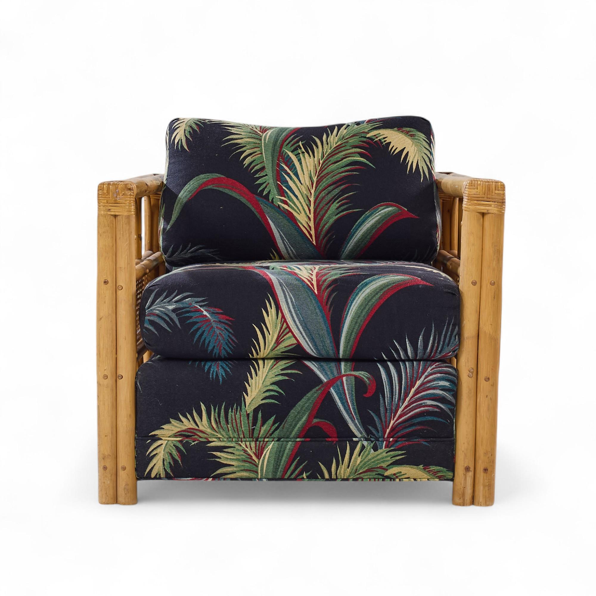 McGuire Style Mid Century Rattan Club Lounge Stühle - Paar (20. Jahrhundert) im Angebot