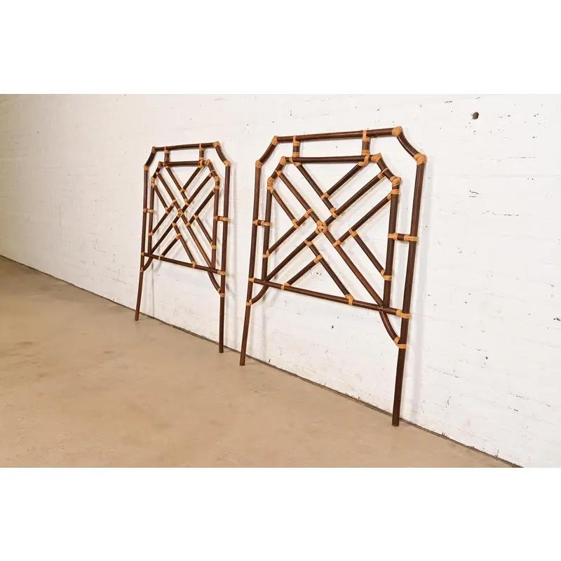 Américain McGuire Style Organic Modern Bamboo Rattan Twin Headboards, Pair en vente