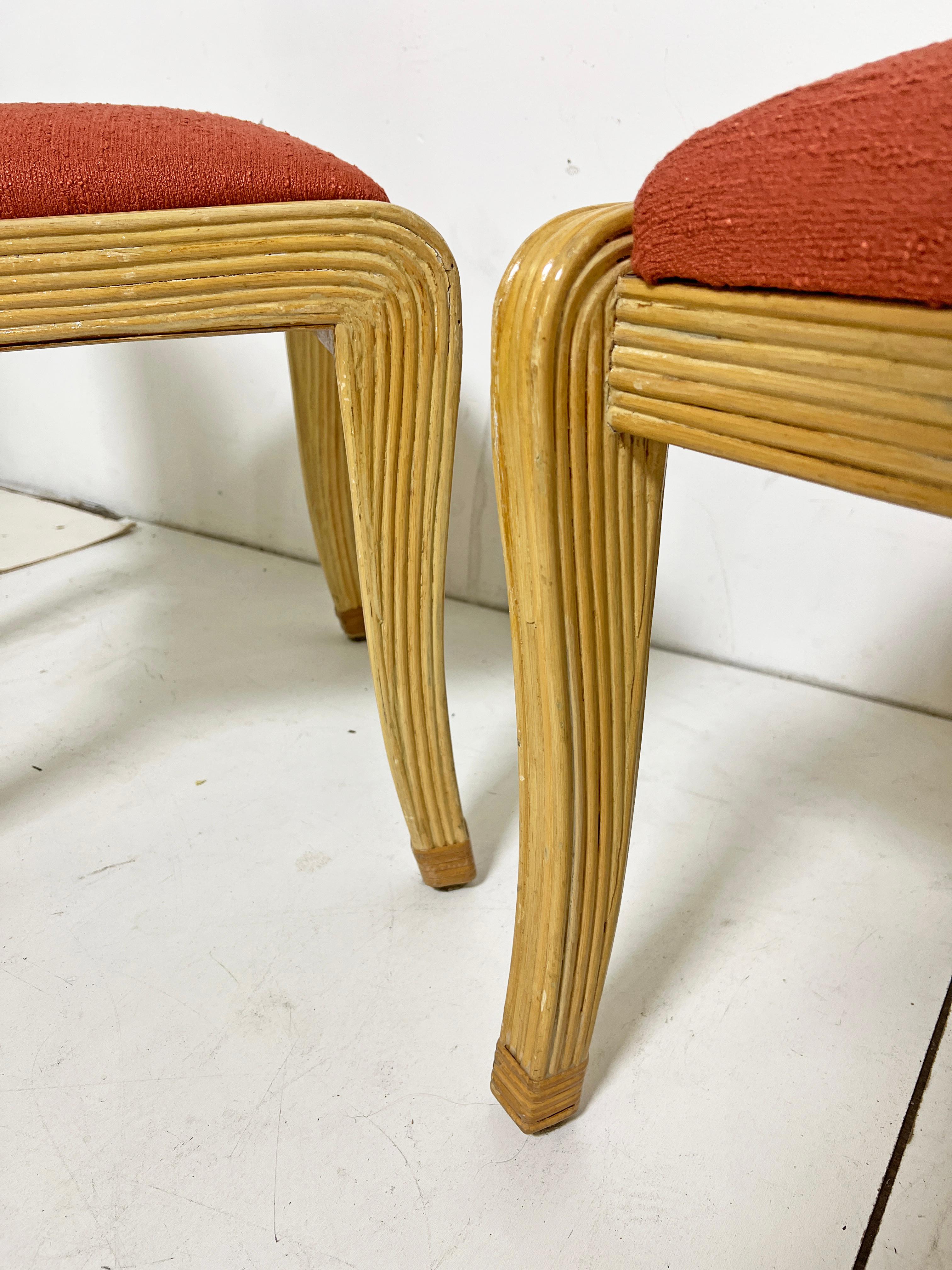 Ensemble de six chaises de salle à manger en roseau et canne, style McGuire, circa 1970 en vente 4