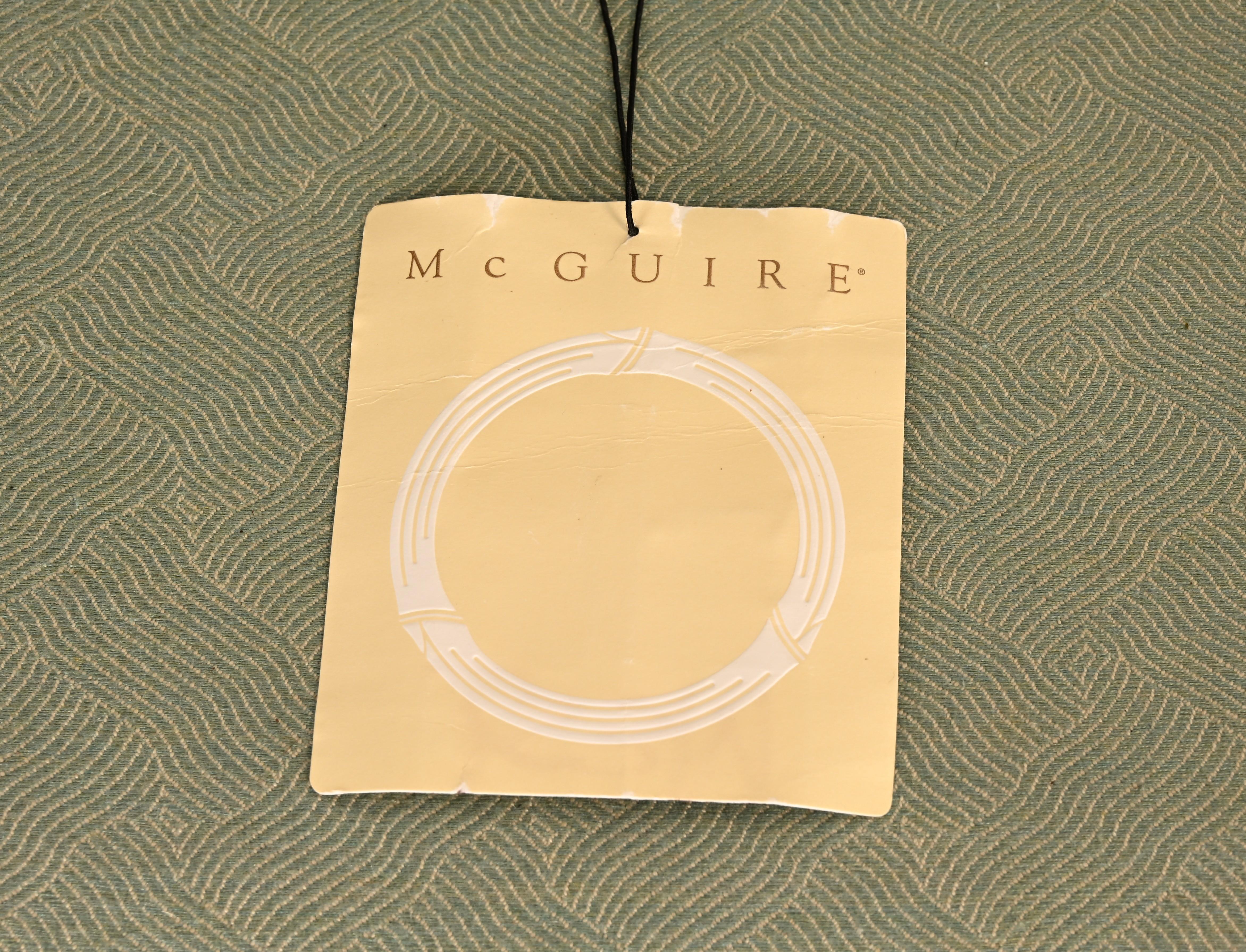 Set di sei sedie da pranzo a braccio in rattan McGuire 