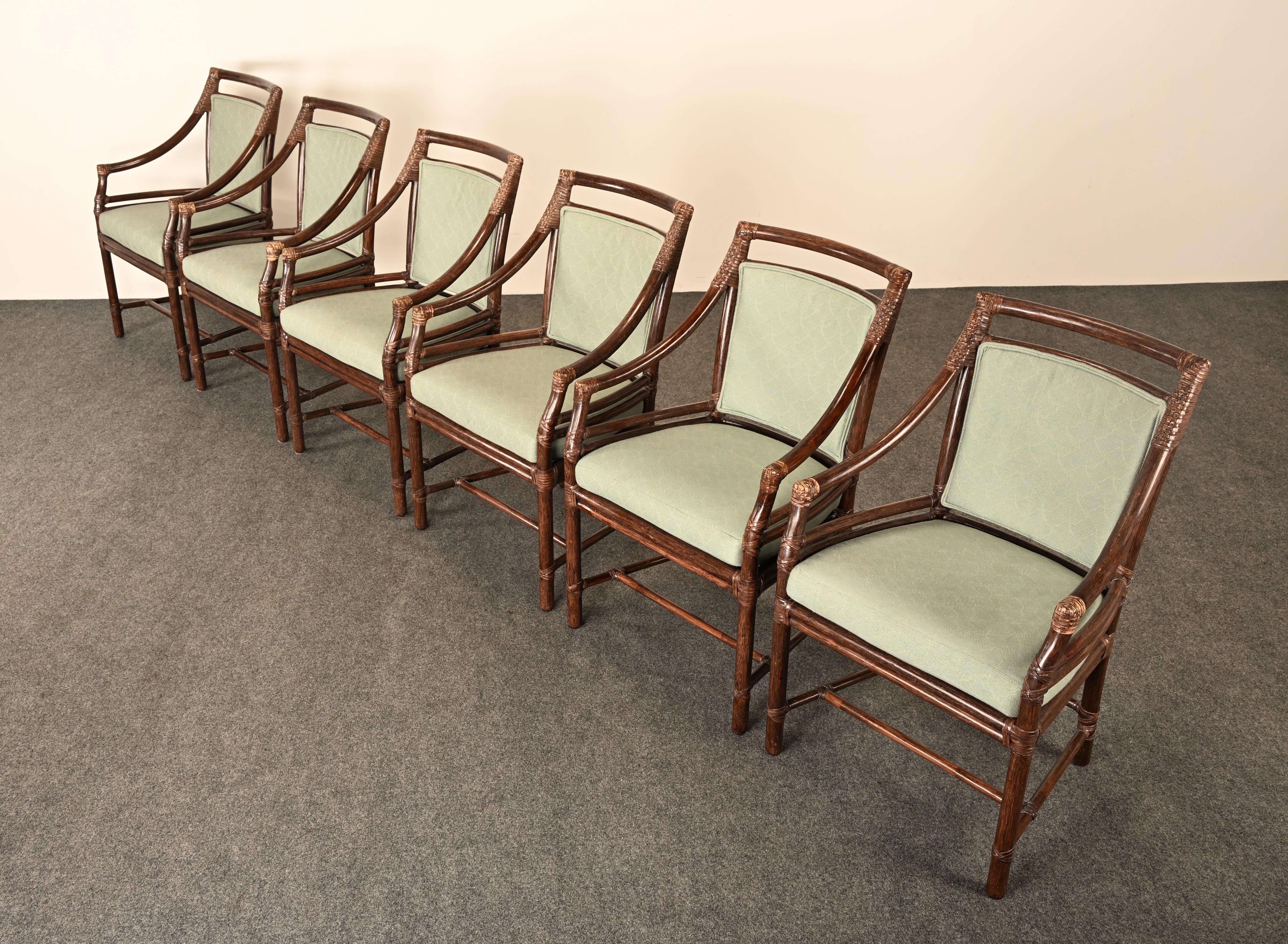 Mid-Century moderno Set di sei sedie da pranzo a braccio in rattan McGuire 
