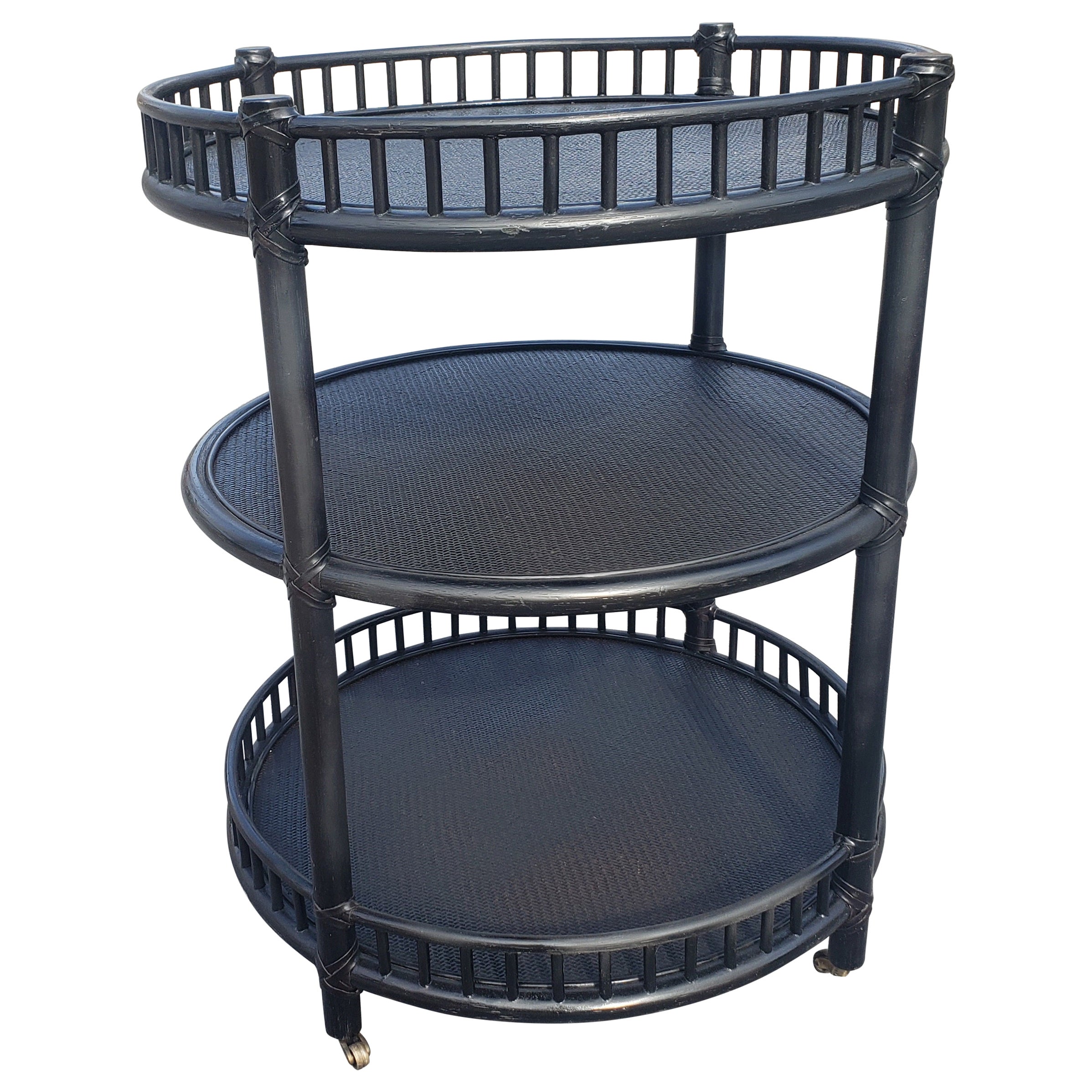 McGuire Dreistufiger Rollbarwagen aus ebonisiertem Rattan