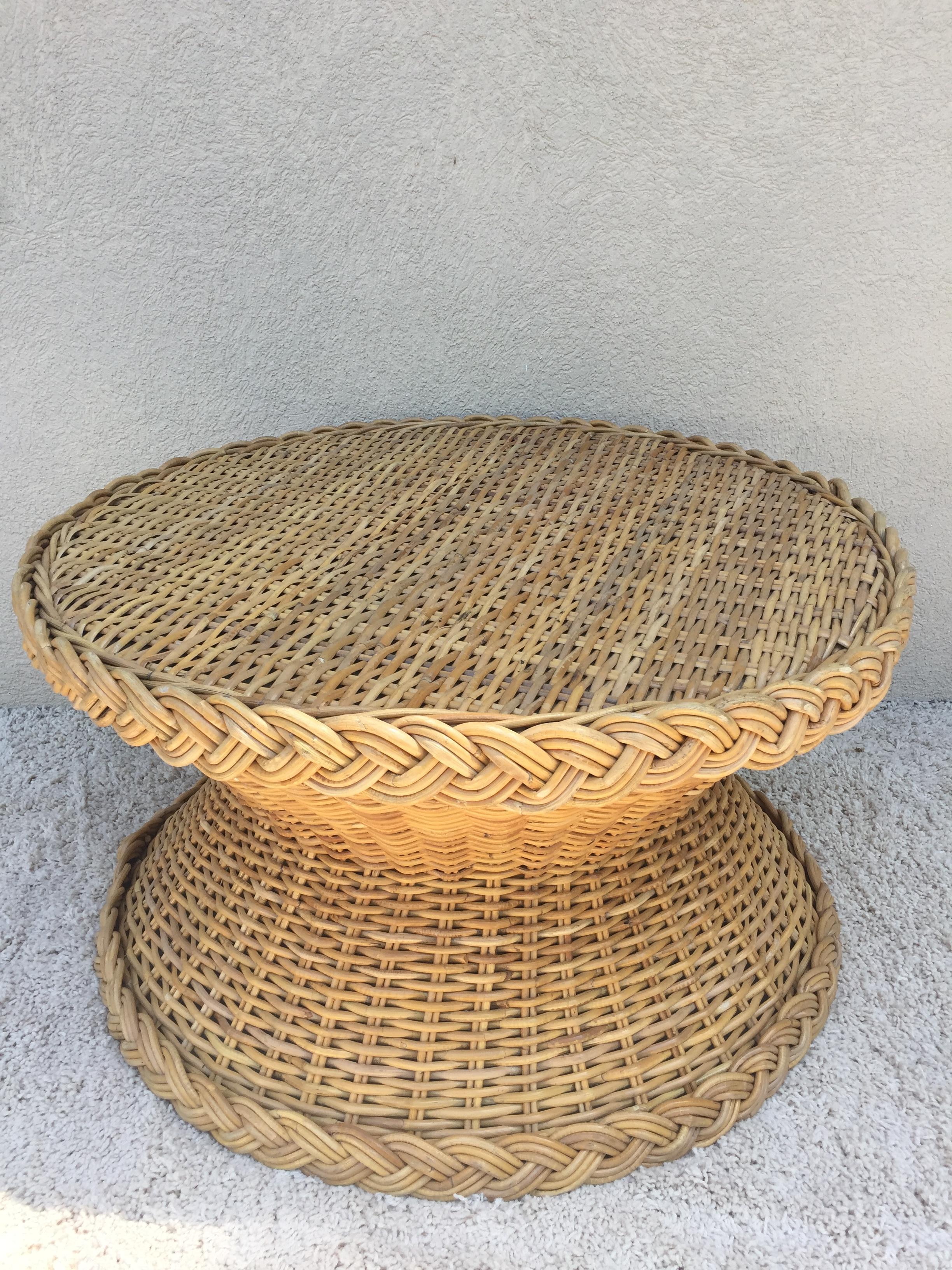 Hand-Crafted McGuire Wicker Circular Coffee Table/ Side Table