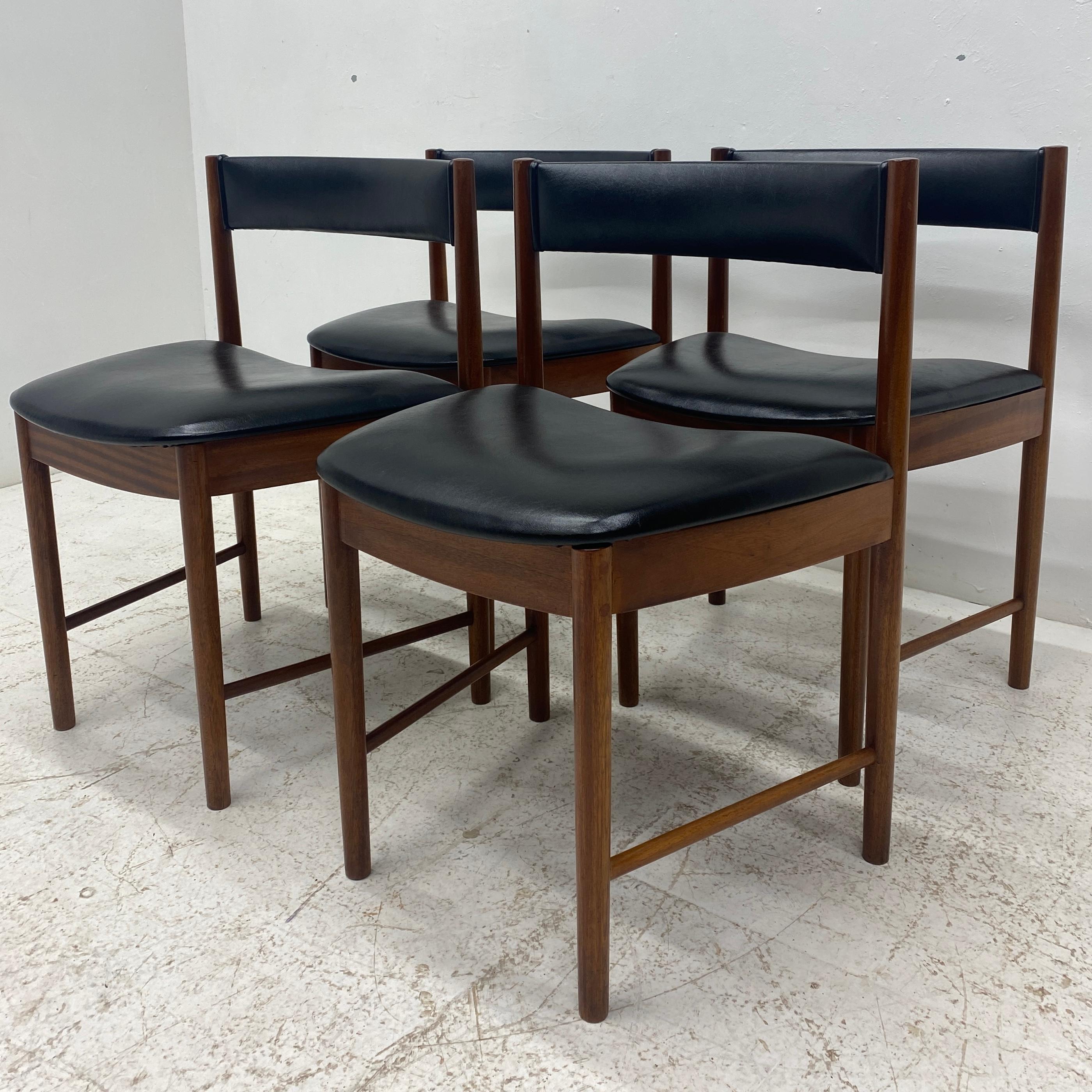 McIntosh Extendable 60s Dining Table & Chairs 6