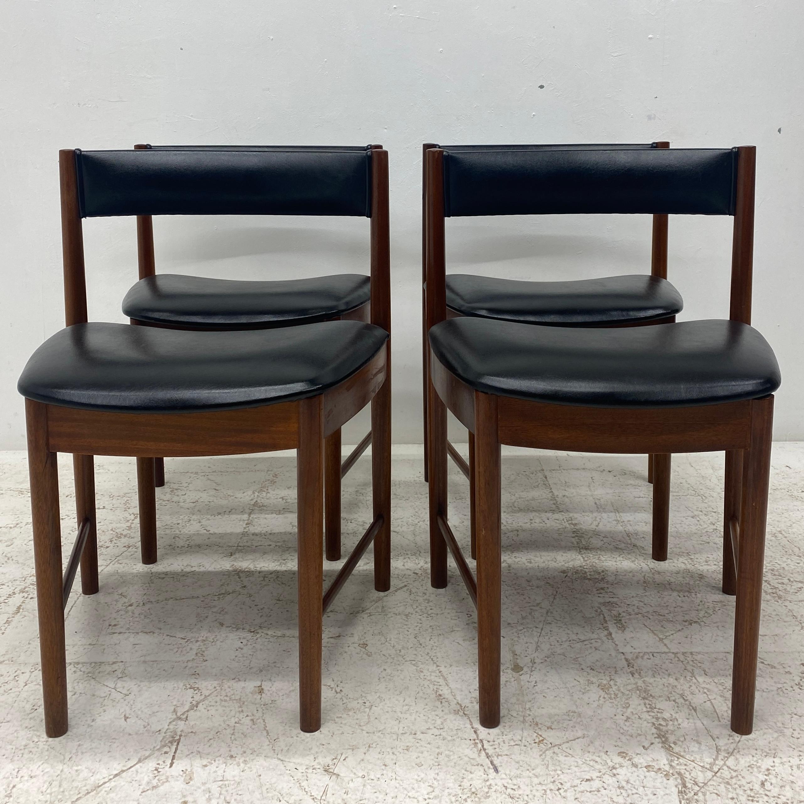 McIntosh Extendable 60s Dining Table & Chairs 7