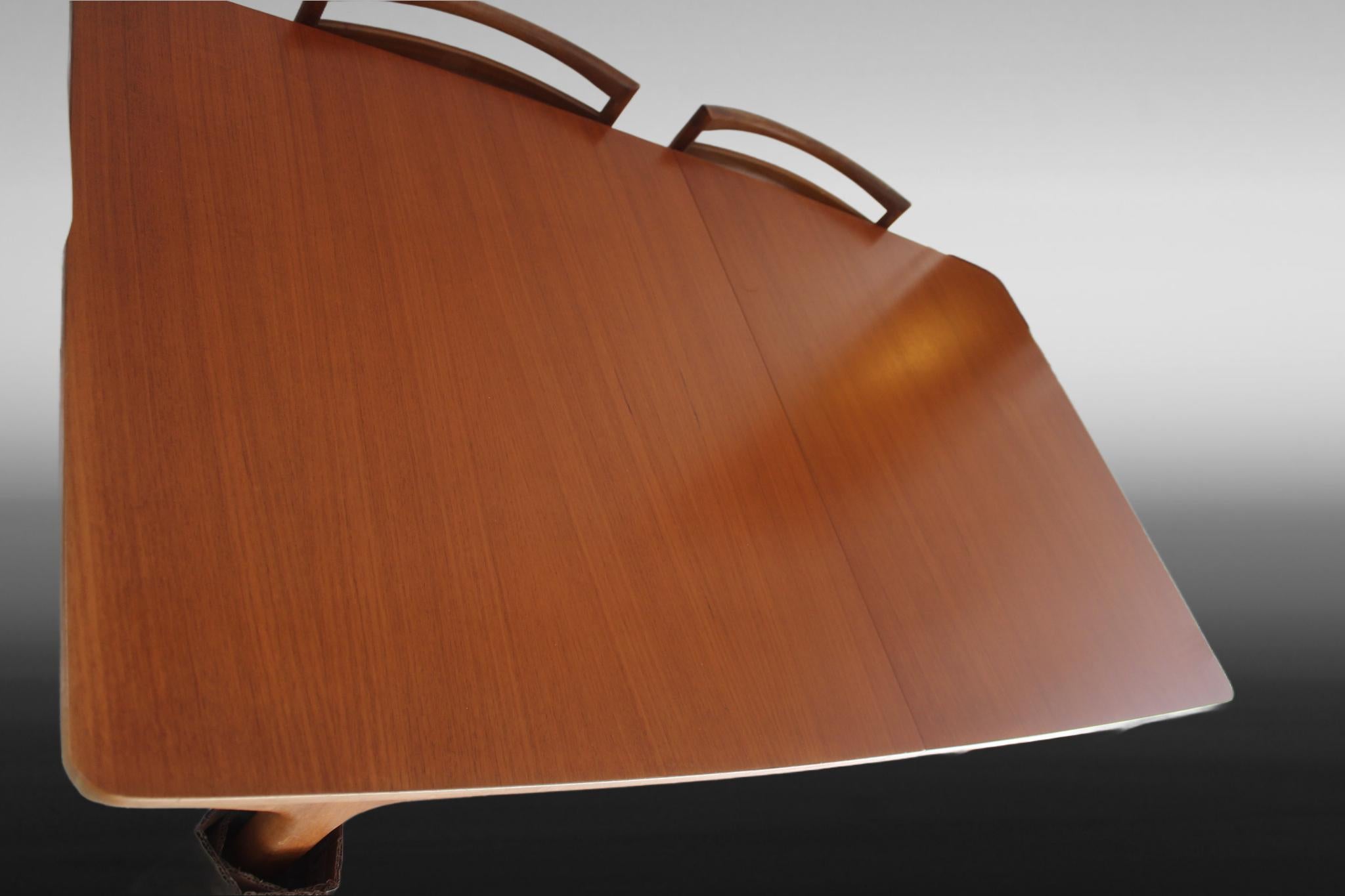 McIntosh T3 Table à manger extensible en teck Bon état - En vente à Seaford, GB