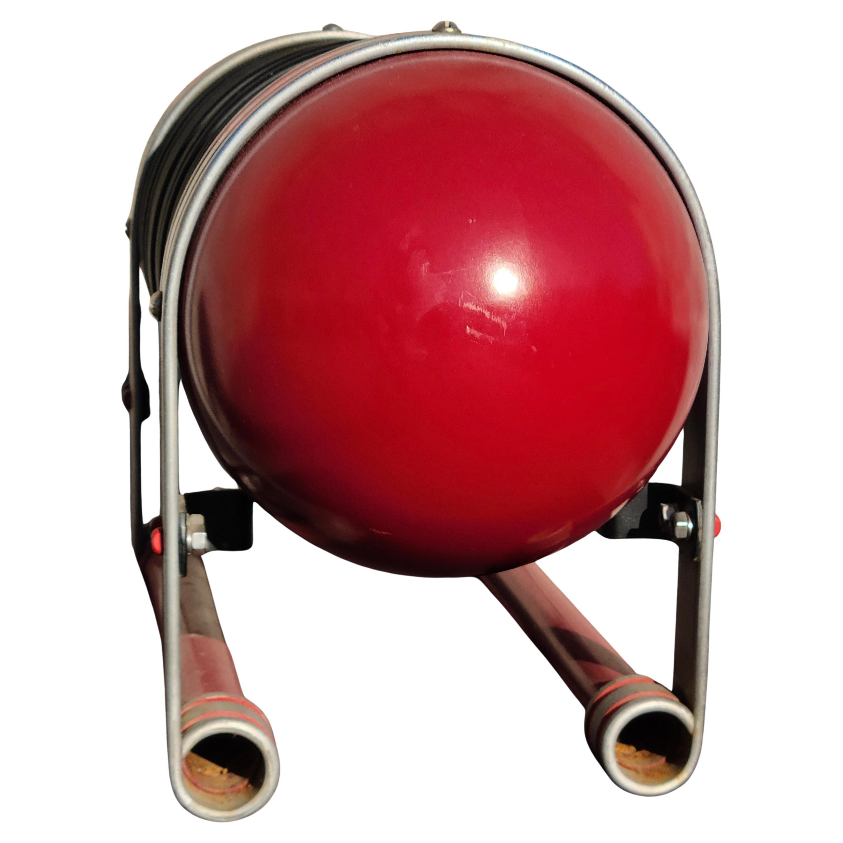 Acier Porte-revues McKay Art Deco Streamline Design Classic en vente