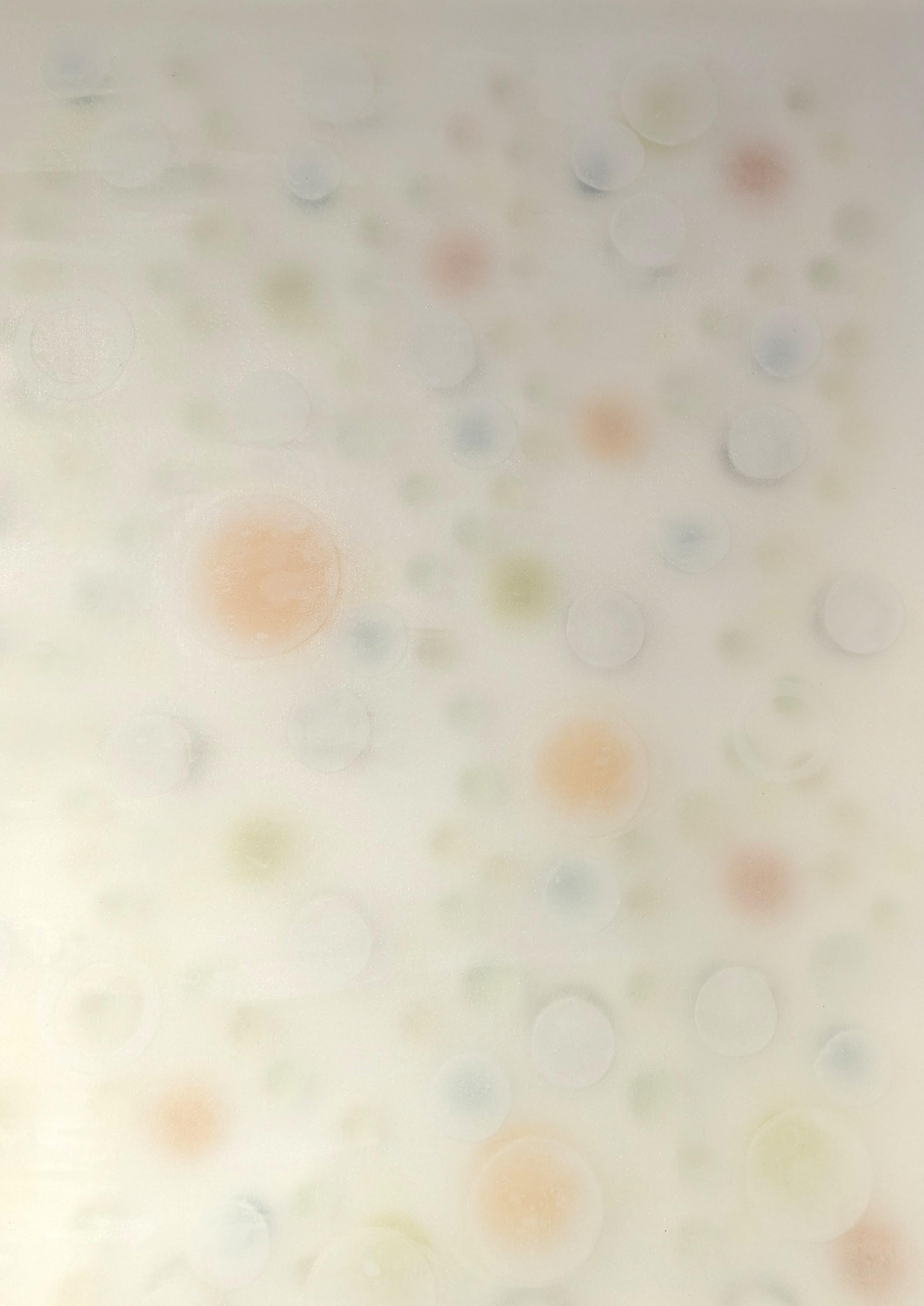 Quadro a tecnica mista di colore arancione e verde dell'artista texano McKay Otto. Realizzato su un tessuto di nylon, Otto è in grado di creare un effetto quasi tridimensionale sovrapponendo cerchi di taglio. Firmato, intitolato e datato sul retro.