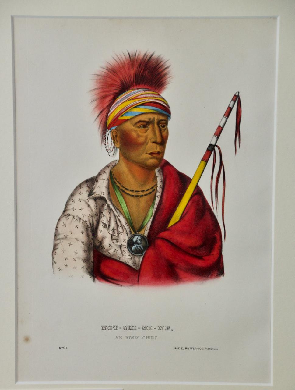 Non-Chi-Mi-Ne, An Ioway Chief : lithographie originale colorée à la main par McKenney & Hall en vente 3