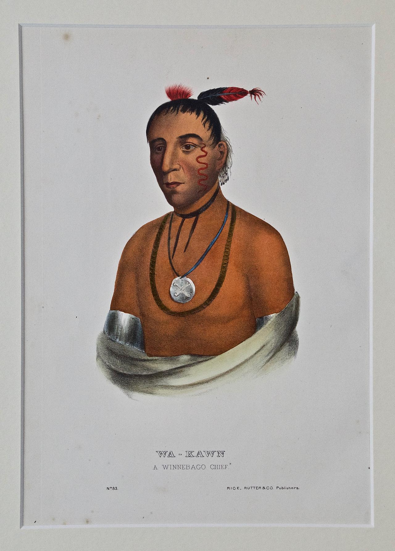 Il s'agit d'une gravure McKenney et Hall originale du 19e siècle, coloriée à la main, représentant un Amérindien et intitulée "Wa-Kawn, A Winnebago Chief, No. 83 (The Snake)", publiée par Rice, Rutter & Co. en 1865.

Cette gravure originale de