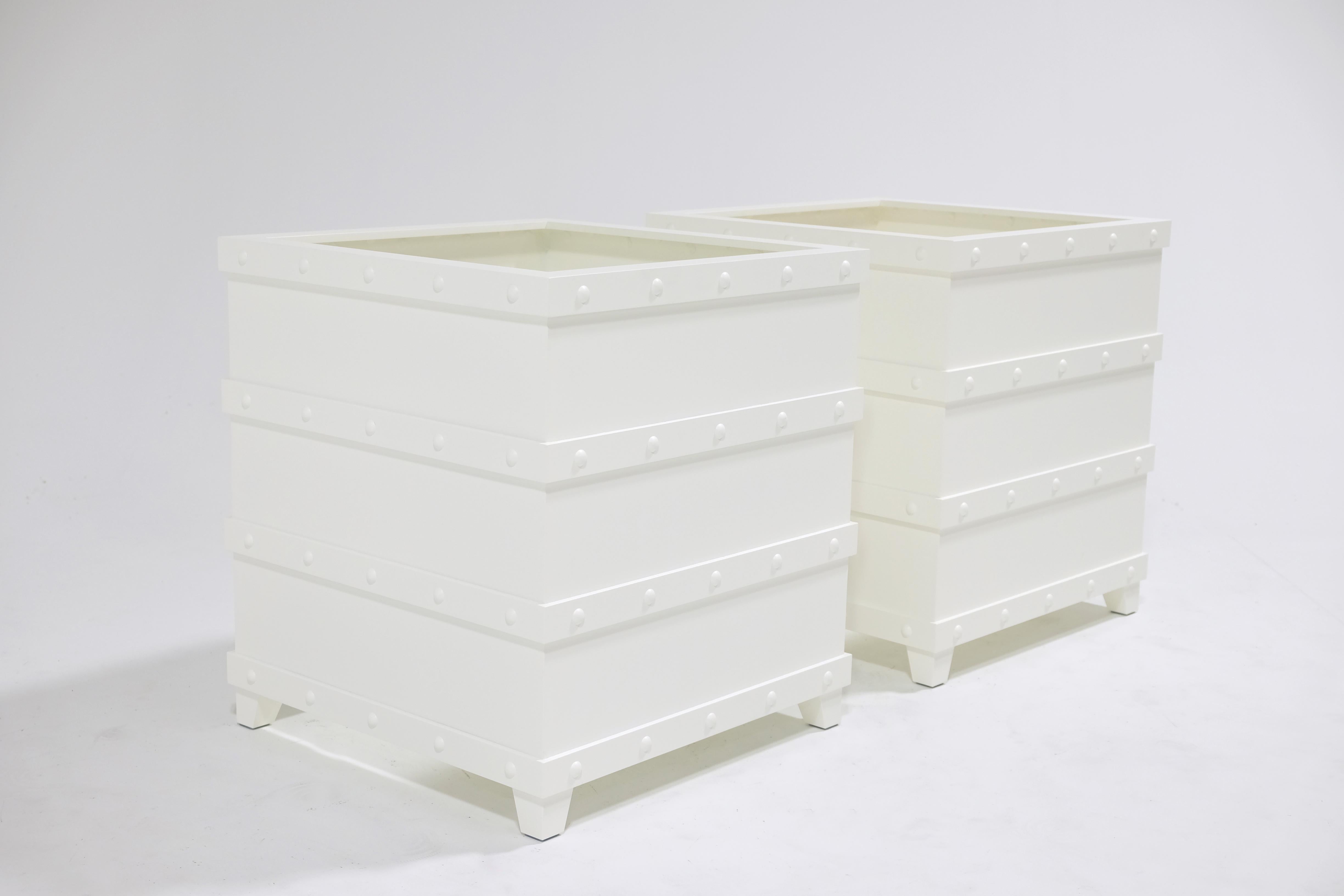 American McKinnon and Harris Pair of Inverlussa Palm Boxes with Rivets in Classic White