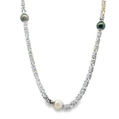 MCM Collier long en or blanc 18 carats avec perles Akoya et Tahiti