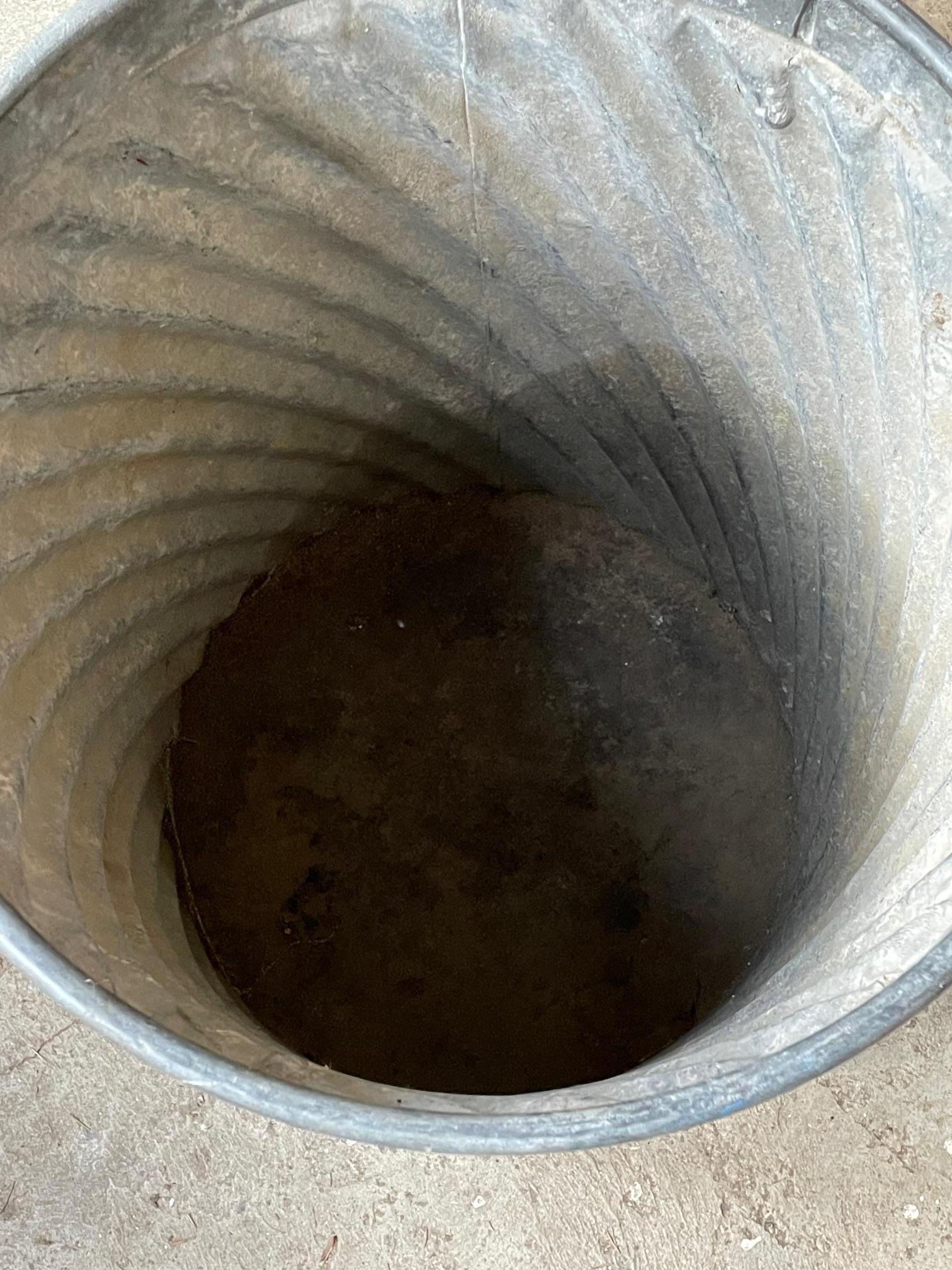 MCM 1940s Architectural Spiral Trash Can Bin Man Cave Hotrod Porsche Garage In Distressed Condition For Sale In Hyattsville, MD