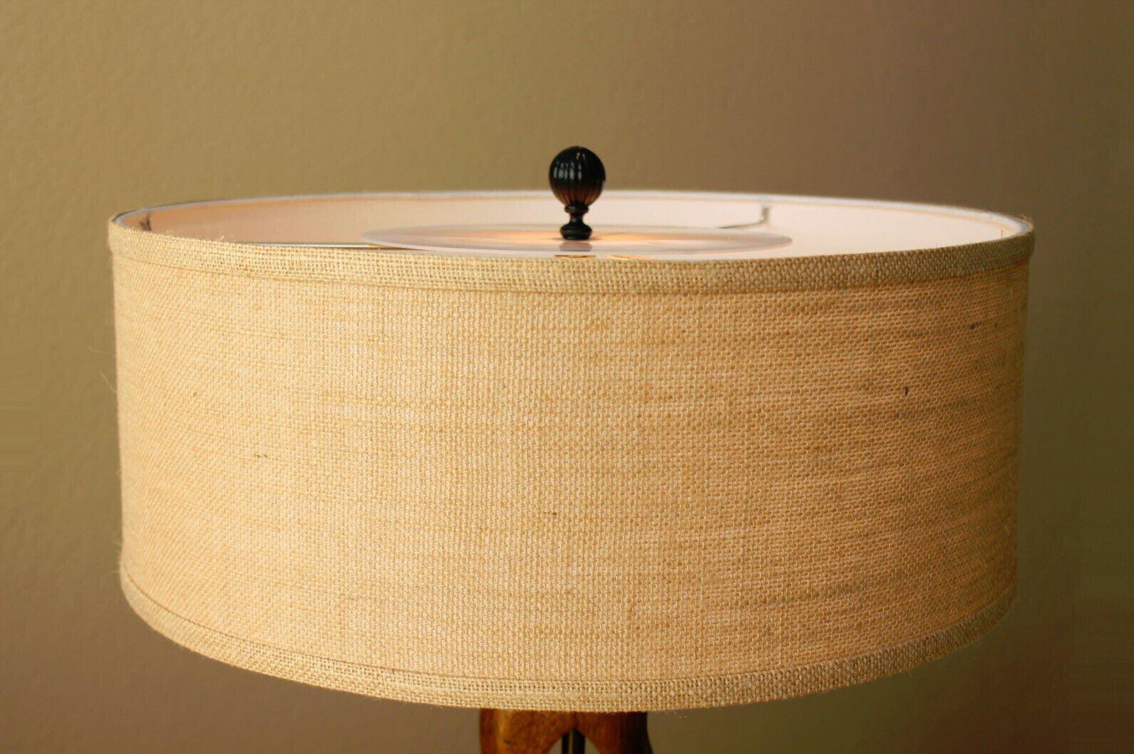 Mid-Century Modern MCM 1950s Heifetz Figural Wood Modern Art Abstract Female Form Table Lamp Oak