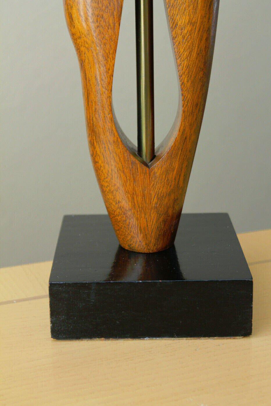 Hand-Carved MCM 1950s Heifetz Figural Wood Modern Art Abstract Female Form Table Lamp Oak For Sale