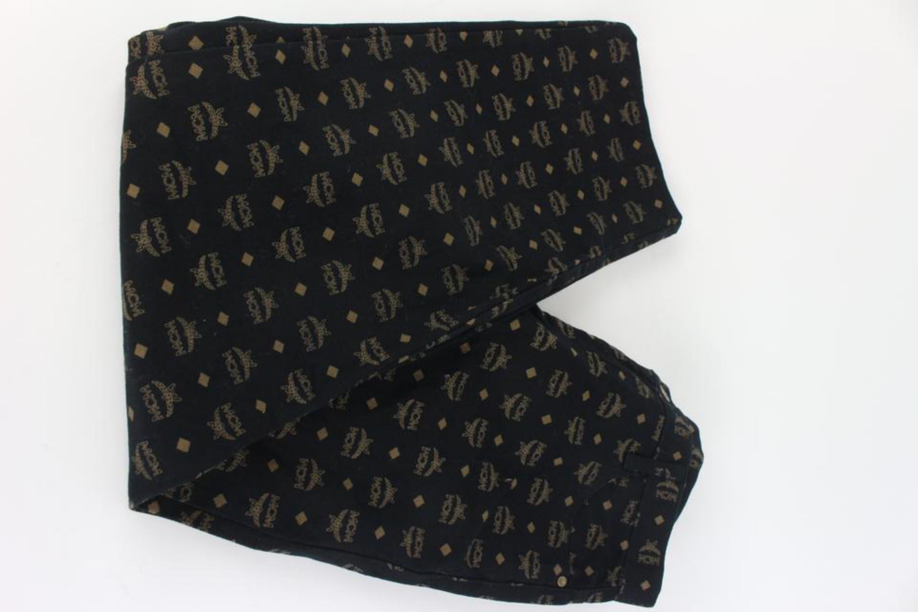 Jeans 28 pouces noirs Monogram Visetos Logo 2MCM1028 en vente 2