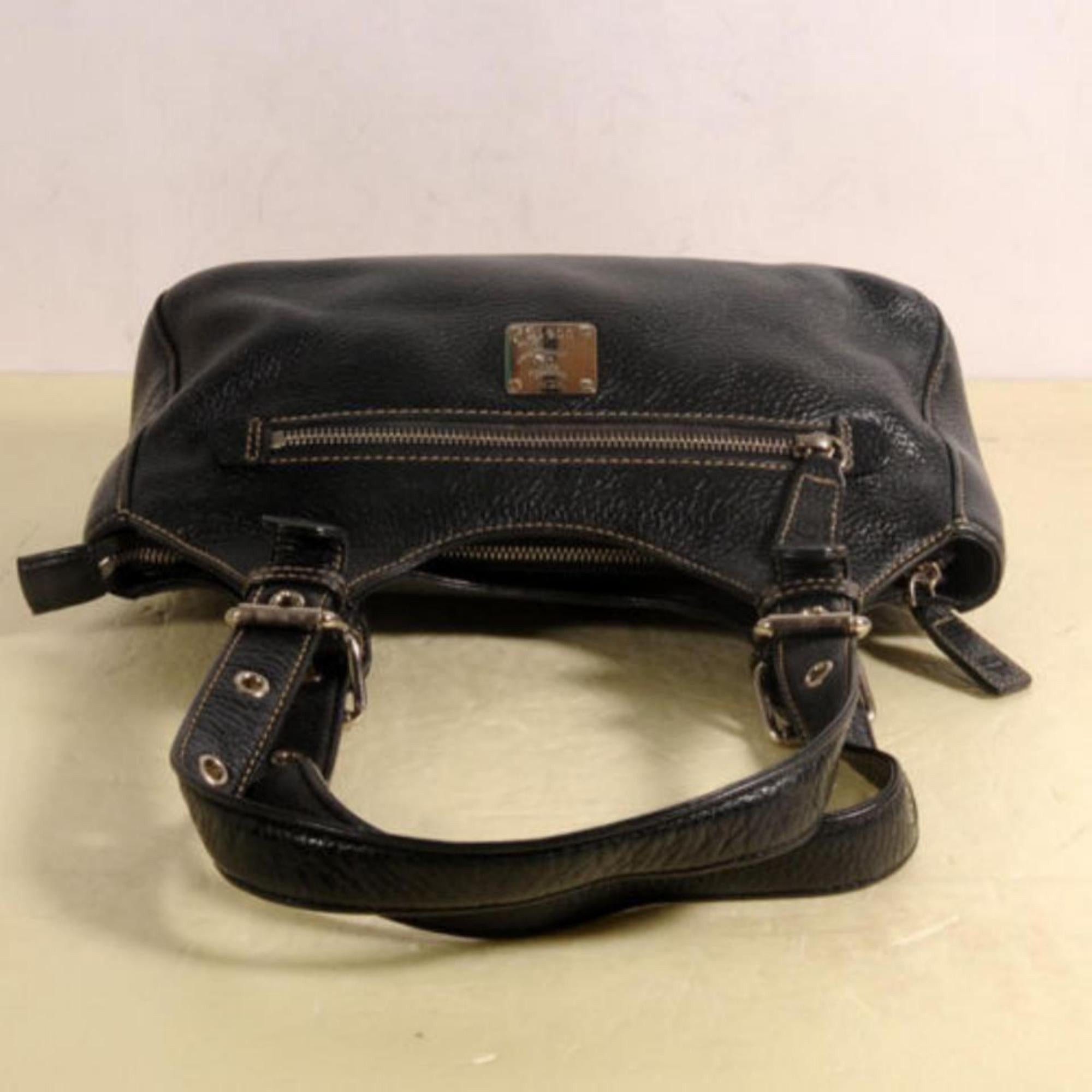MCM 869327 Black Leather Shoulder Bag In Good Condition For Sale In Forest Hills, NY