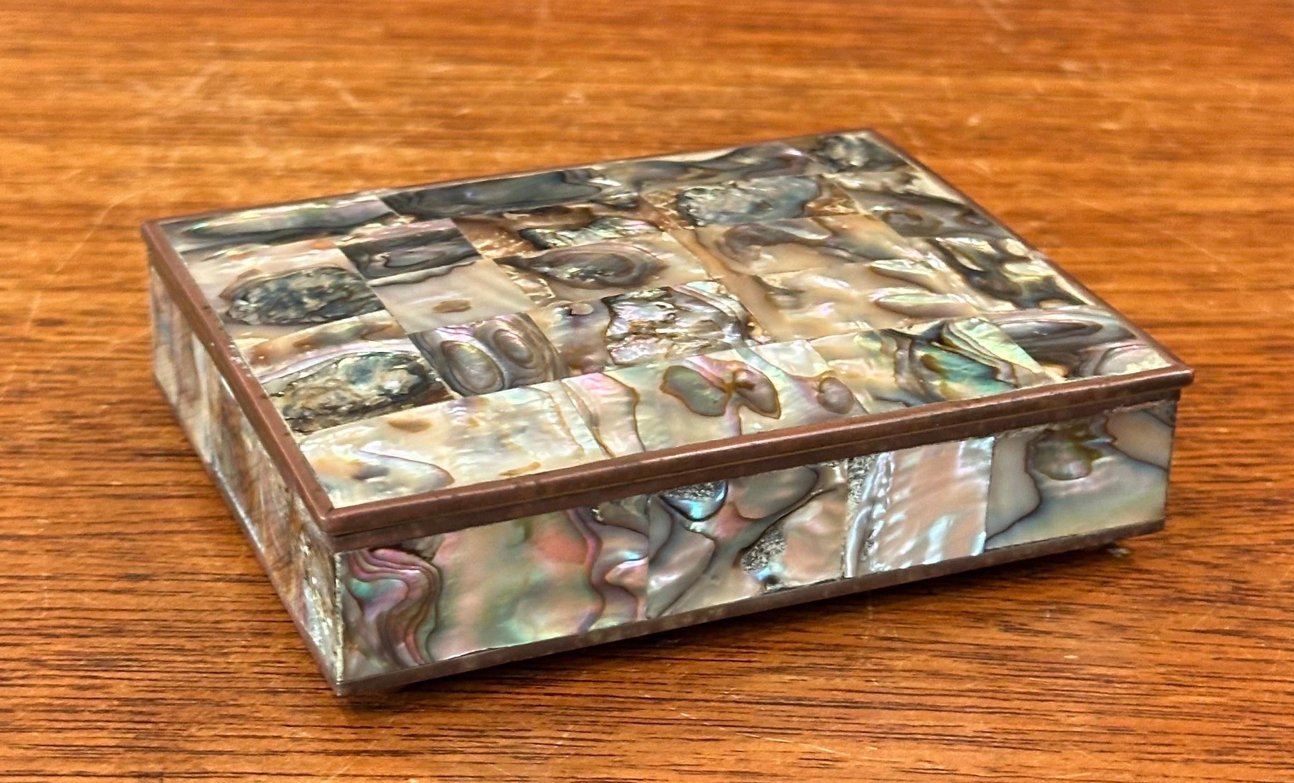 MCM Abalone Shell and Brass Lidded Trinket Box in the Style of Los Castillios For Sale 1