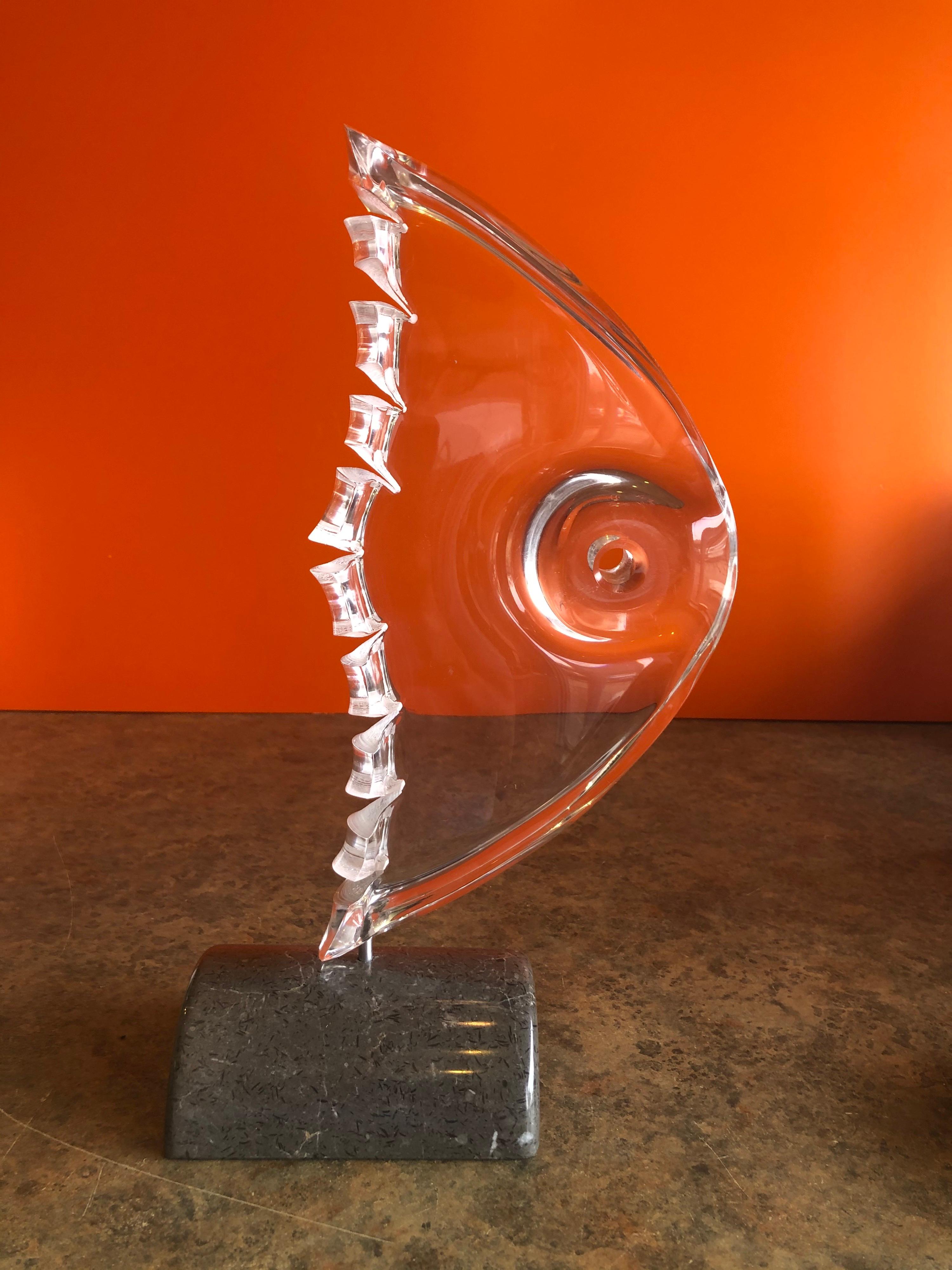 A very nice MCM acrylic fish sculpture on brown marble base from the Astrolite products line by the Ritts Co. of Los Angeles, circa 1970s. The sculpture is removable from the base and can be attached by a steel pole in the base of the piece. It