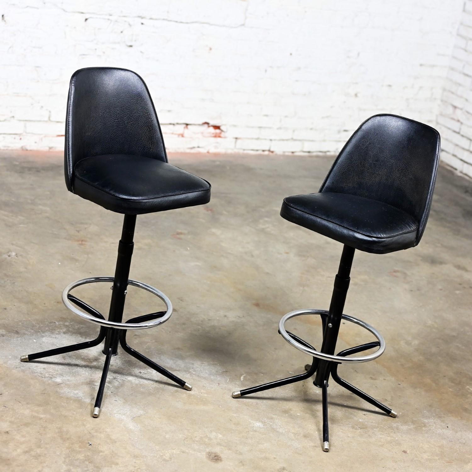 MCM Adjustable Swivel Barstools Black Vinyl Chrome & Black Painted Steel a Pair For Sale 9