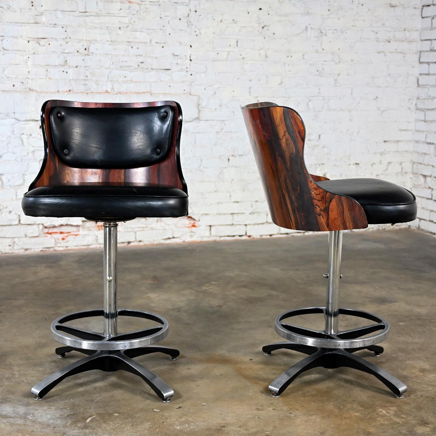 20th Century MCM Adjustable Swivel Barstools Black Vinyl & Laminate by Daystrom a Pair For Sale