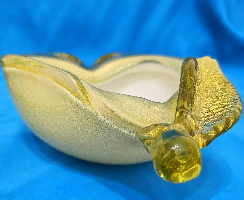 Alfredo Barbini Cuenco de pera escultórico de cristal de Murano con hoja de oro OFERTA DE CIERRE Moderno de mediados de siglo