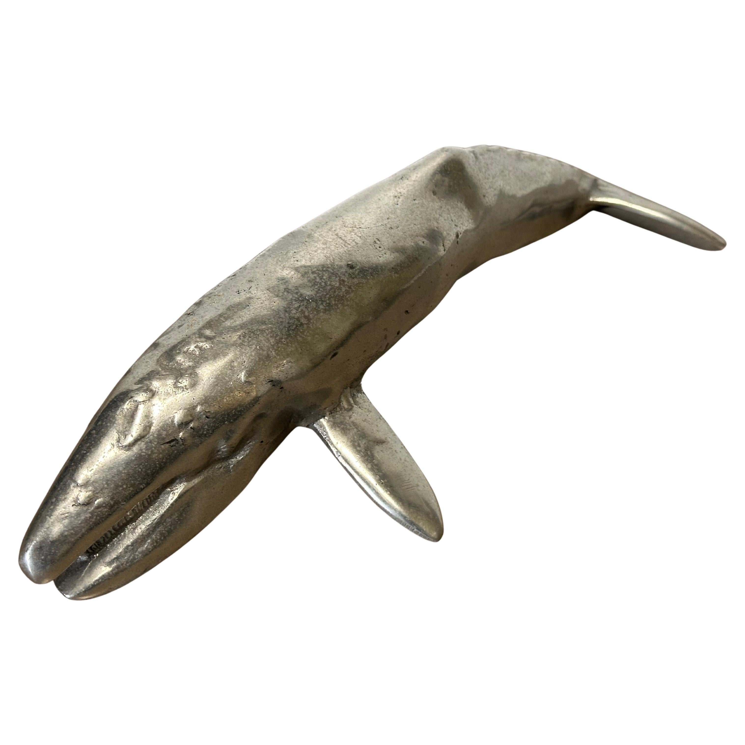 MCM Escultura / Pisapapeles de Aluminio Ballena Moderno de mediados de siglo en venta