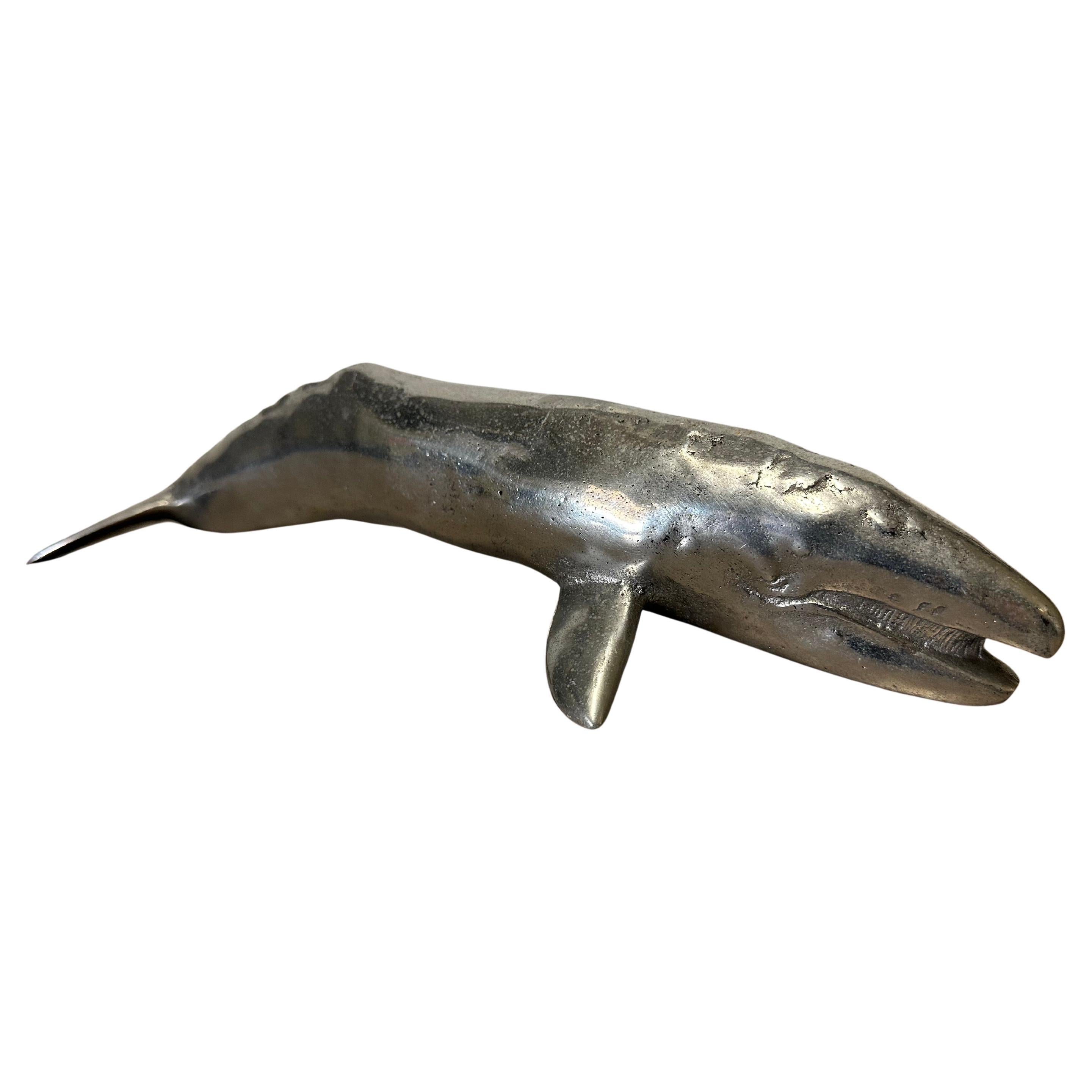 MCM Escultura / Pisapapeles de Aluminio Ballena en Bueno estado para la venta en San Diego, CA