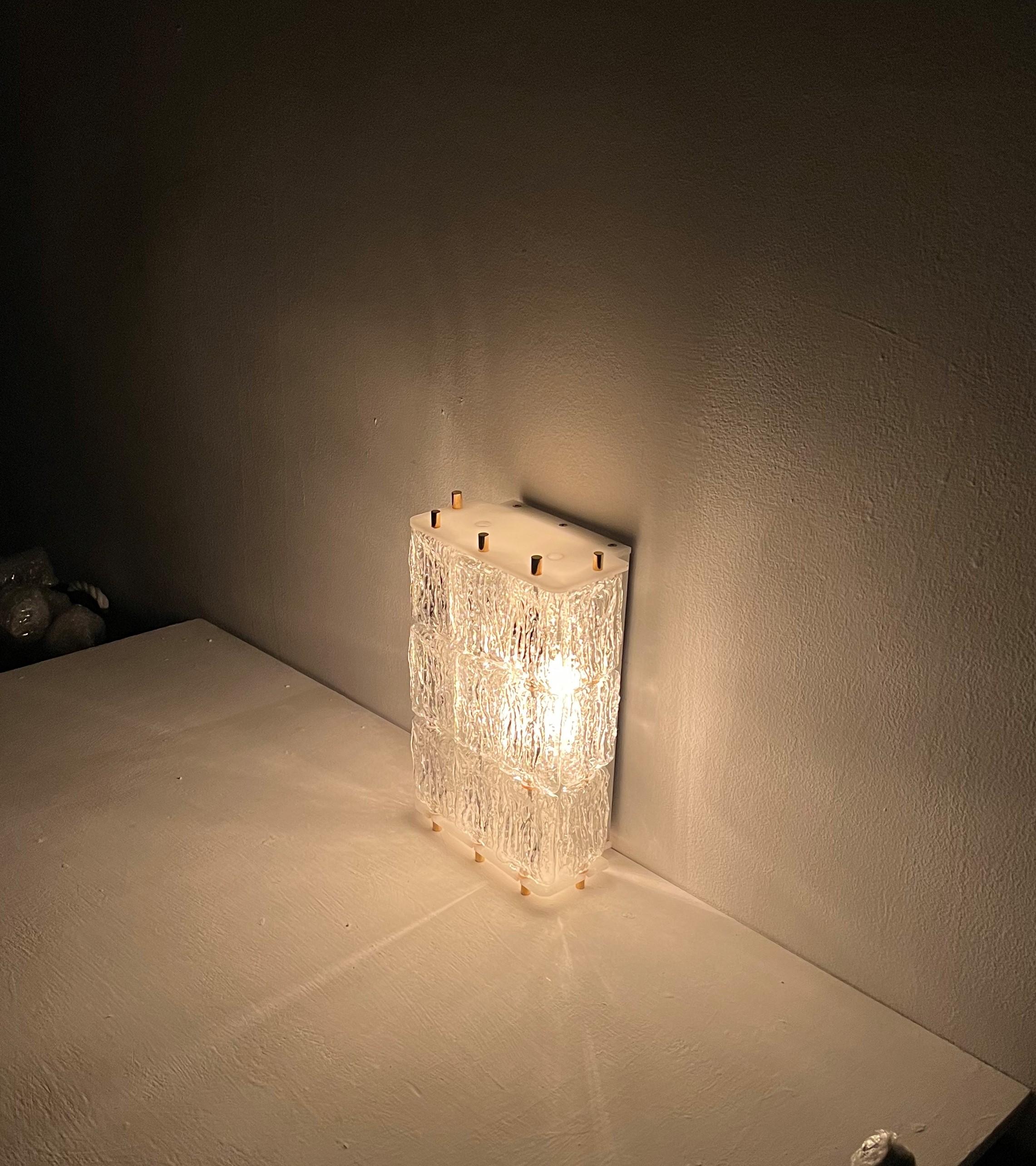 Mid Century Modern Sconces, manufactured in Murano glass.
Each sconce is made of 15 separate pieces of Murano glass and holds Four e14 bulbs.
There are six sconces available, priced indivually.