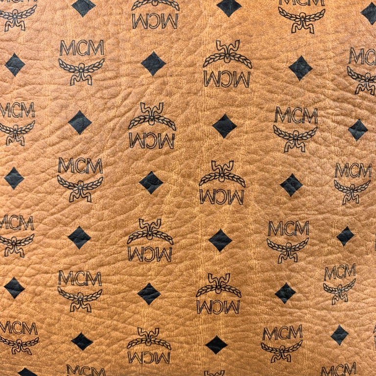 Mcm Beige And Black Monogram Leather Clutch Pouch At 1stdibs Clutch Mcm Mcm Clutch